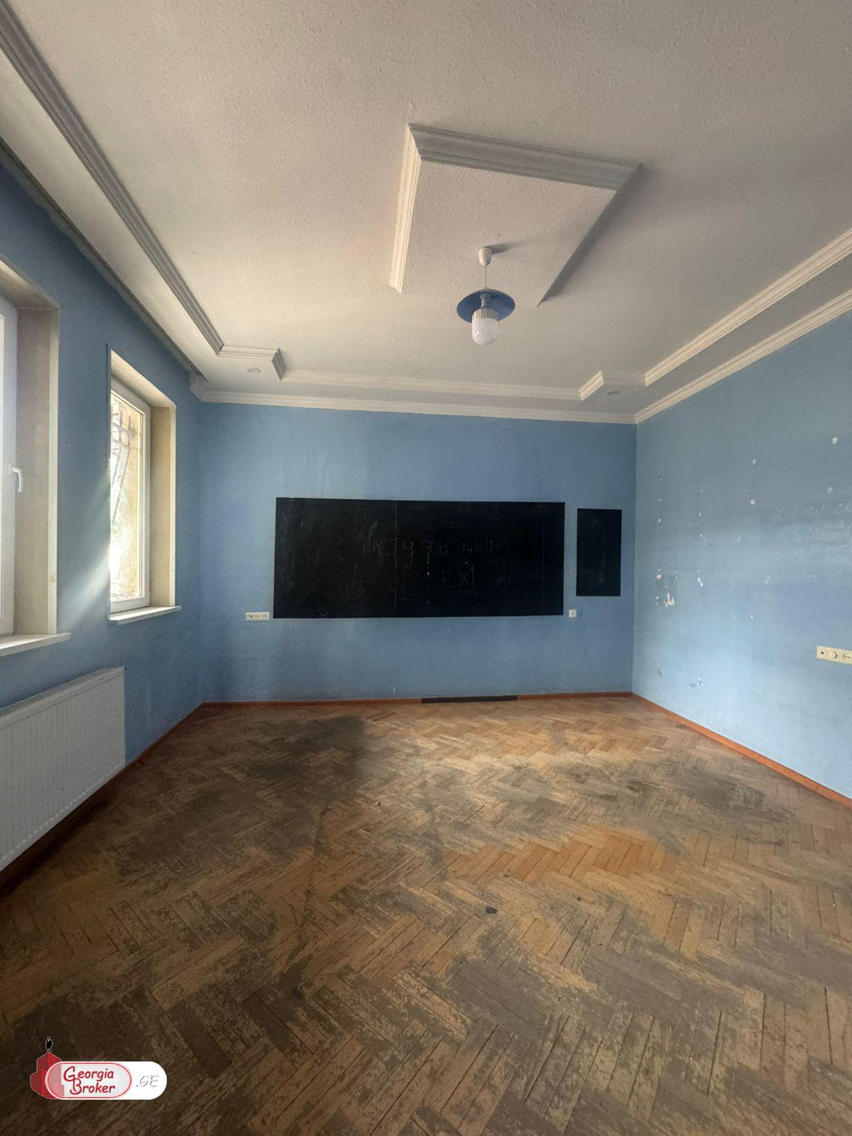 without repair office space for rent