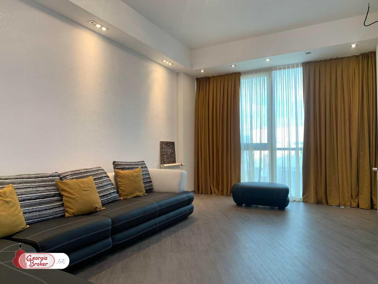 იყიდება ახალი გარემონტებული 3 ოთახიანი ბინა