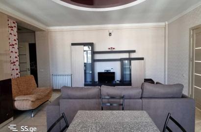 იყიდება ახალი გარემონტებული 3 ოთახიანი ბინა