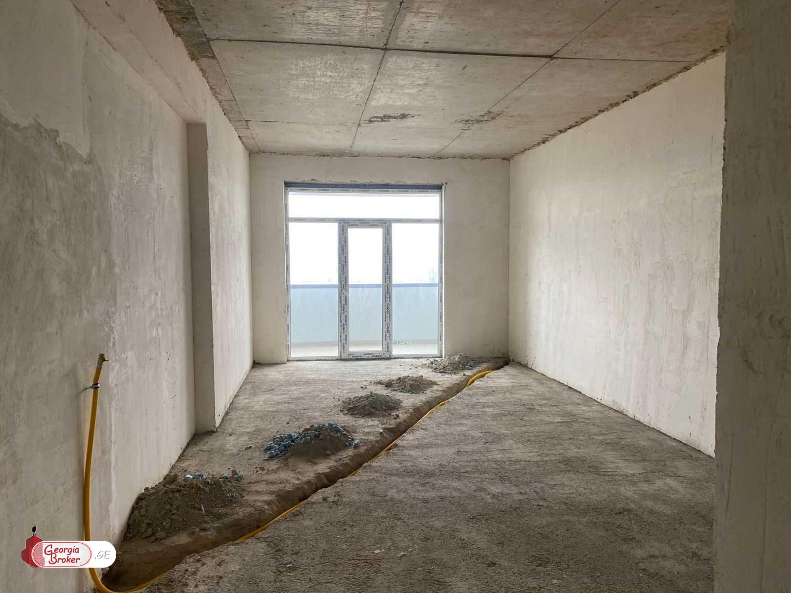 new build 4-room apartment for sale