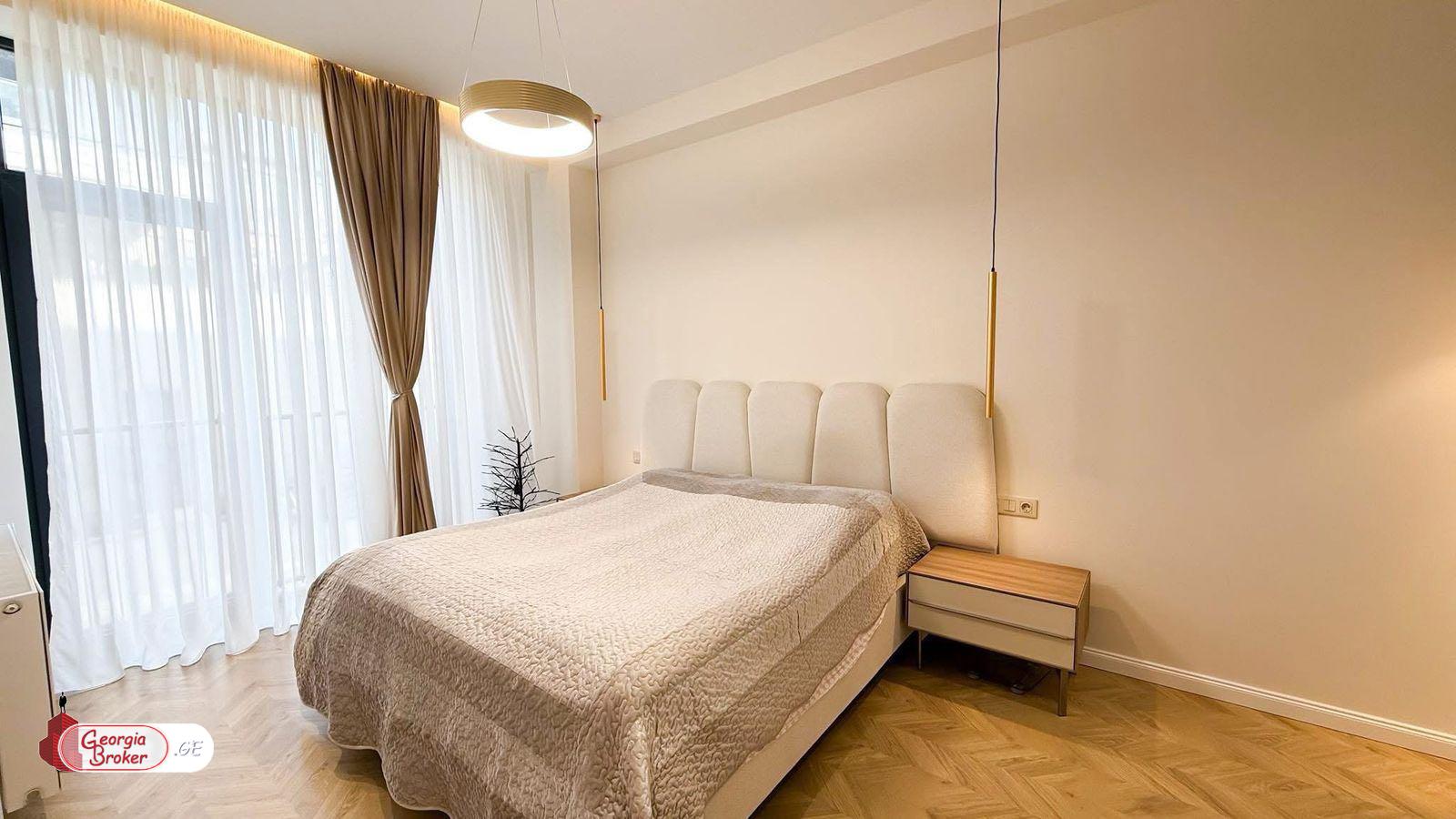 nearly repaired 3-room apartment for sale