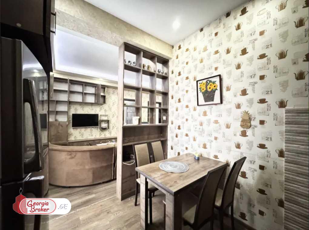 nearly repaired 3-room apartment for sale