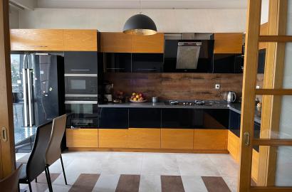 იყიდება ახალი გარემონტებული 3 ოთახიანი ბინა