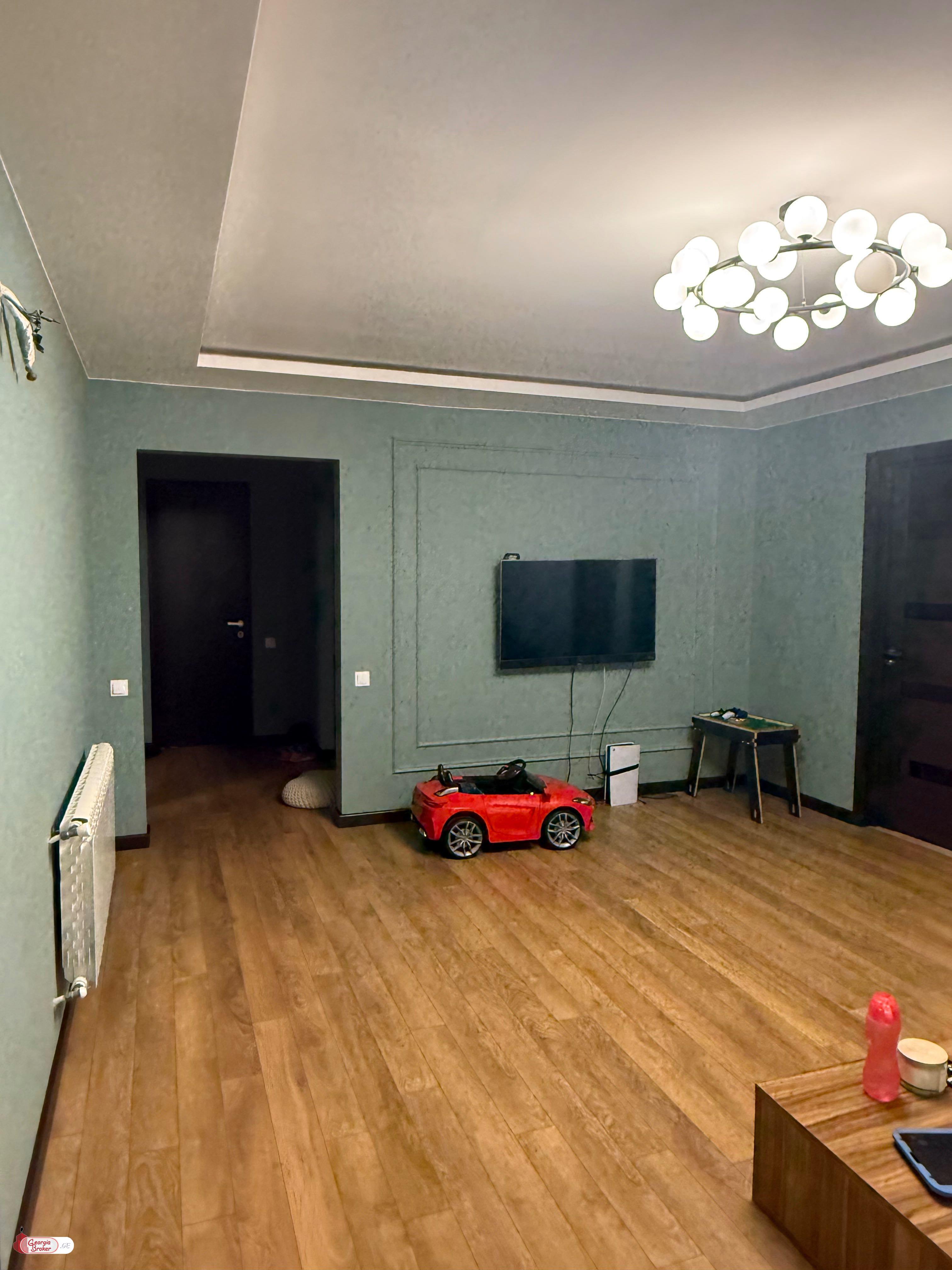 იყიდება ახალი გარემონტებული 3 ოთახიანი ბინა