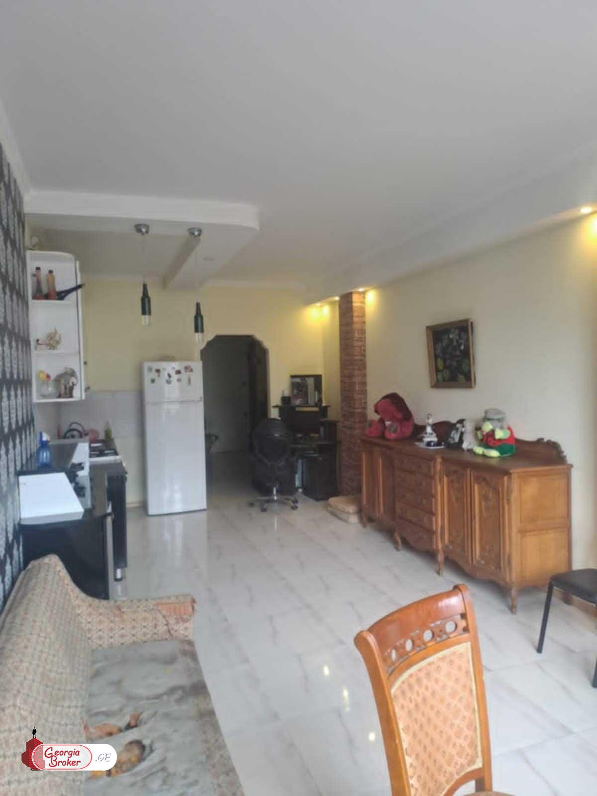 nearly repaired 4-room apartment for sale