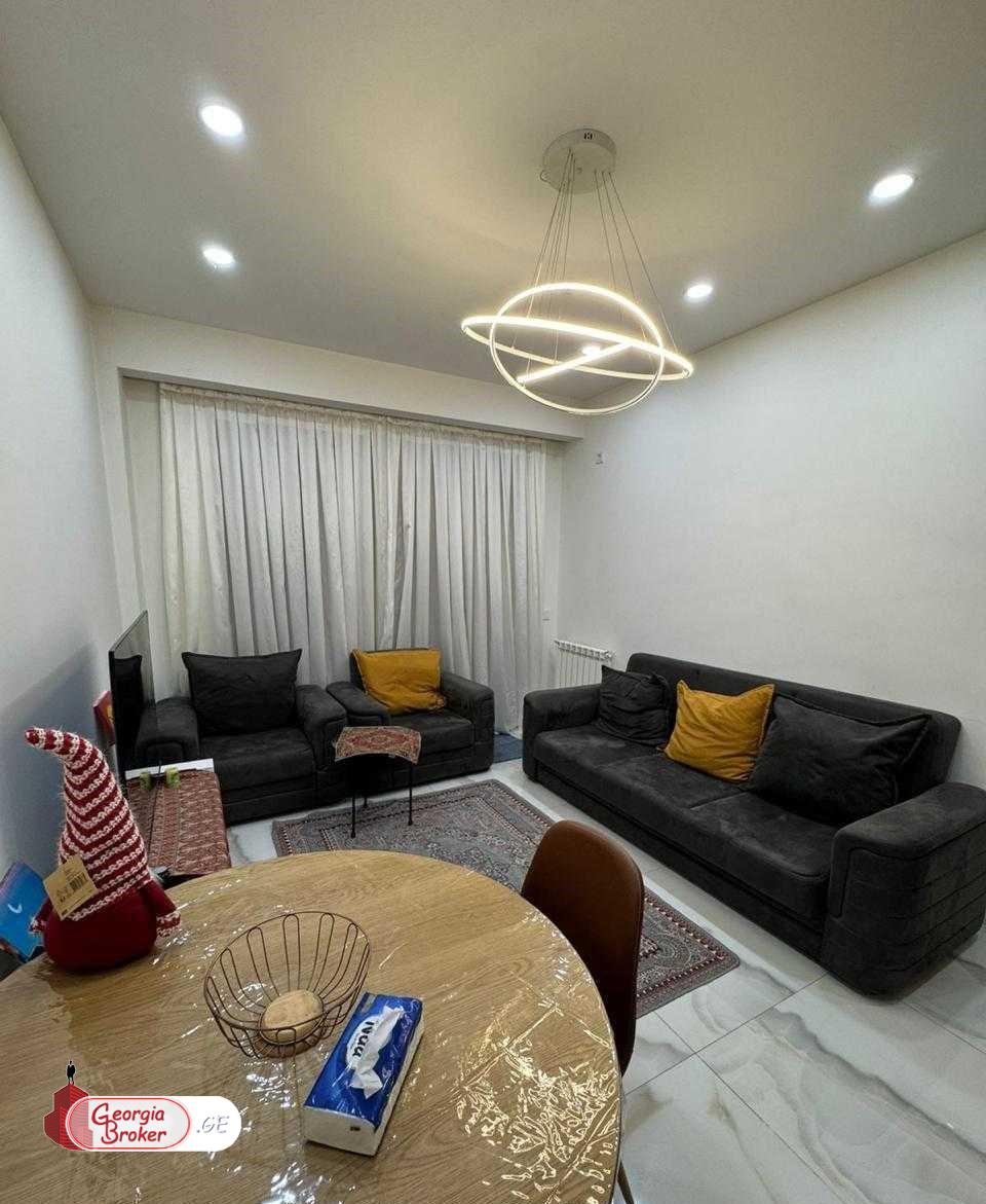 nearly repaired 3-room apartment for sale