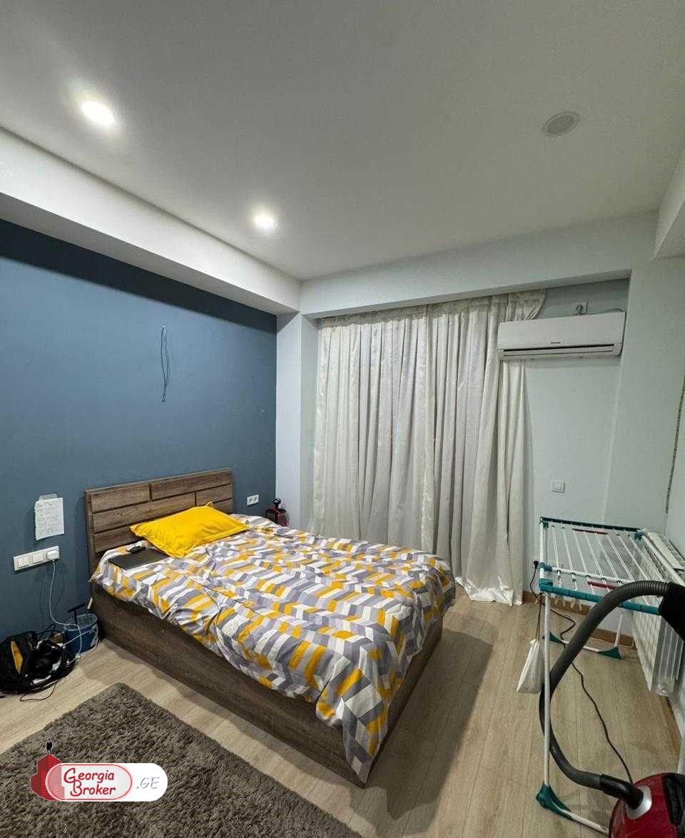 nearly repaired 3-room apartment for sale