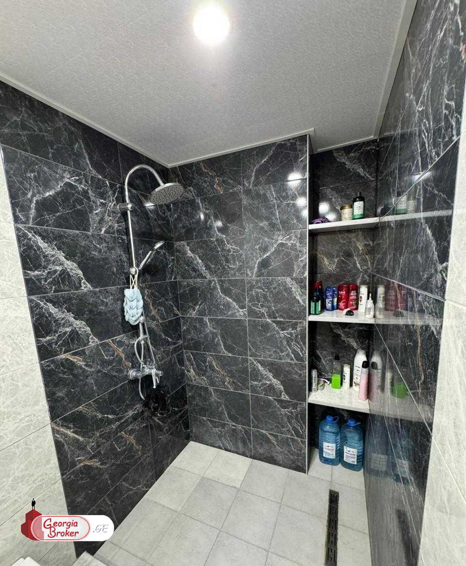 nearly repaired 3-room apartment for sale