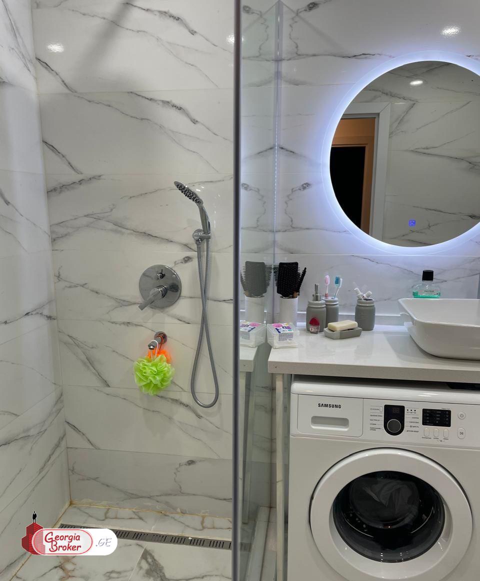 nearly repaired 3-room apartment for sale