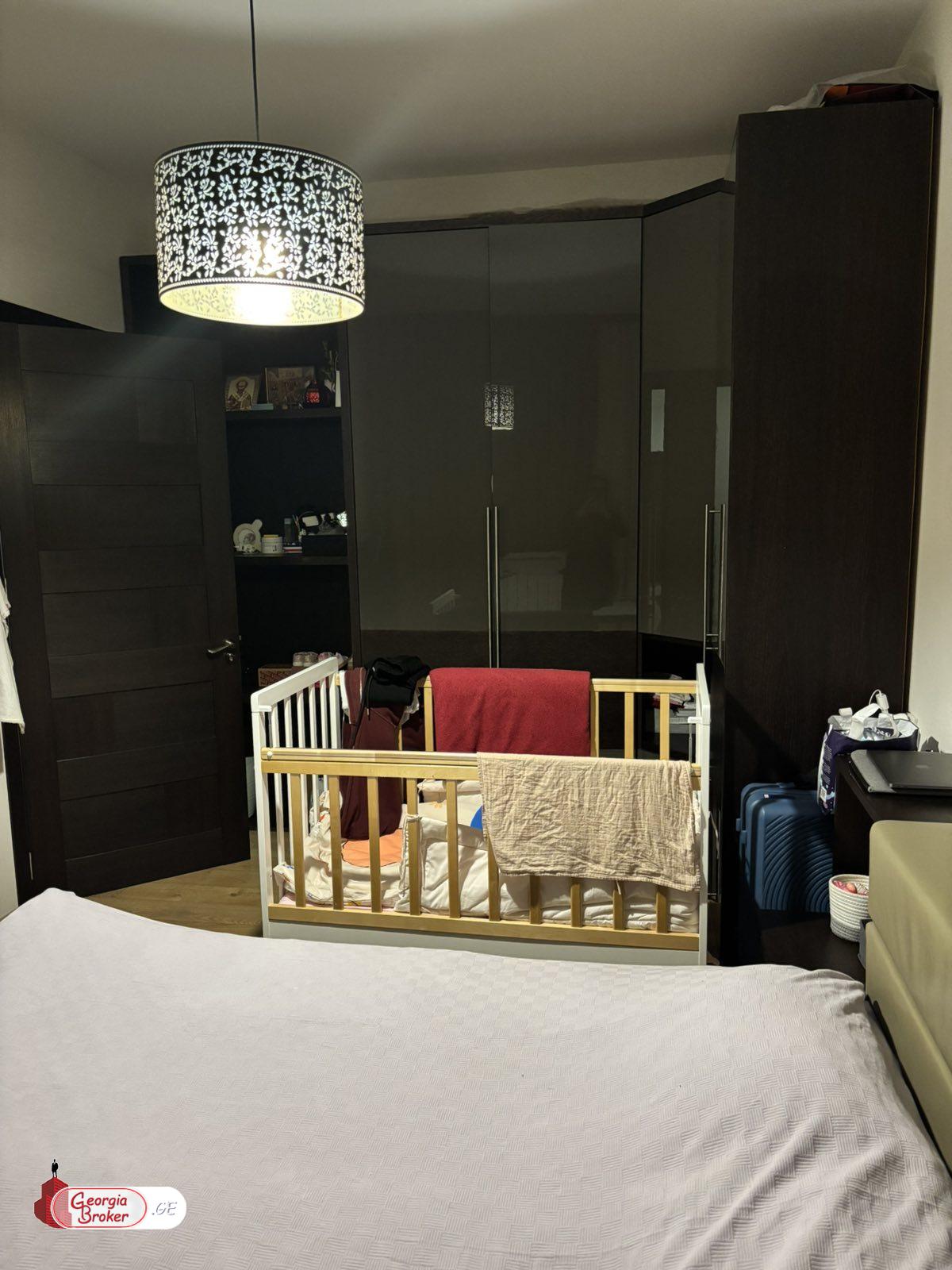 nearly repaired 5-room apartment for sale