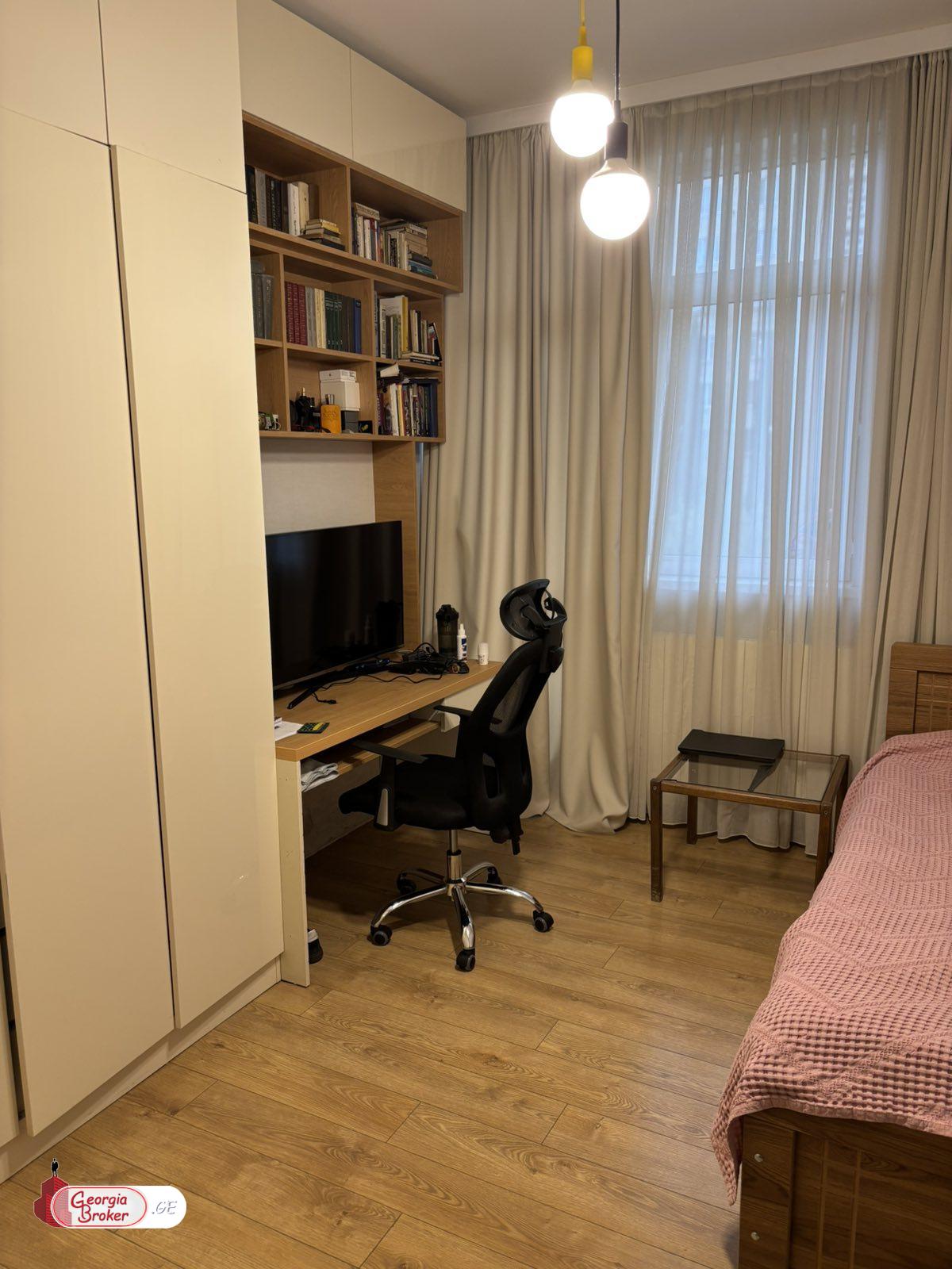 nearly repaired 5-room apartment for sale