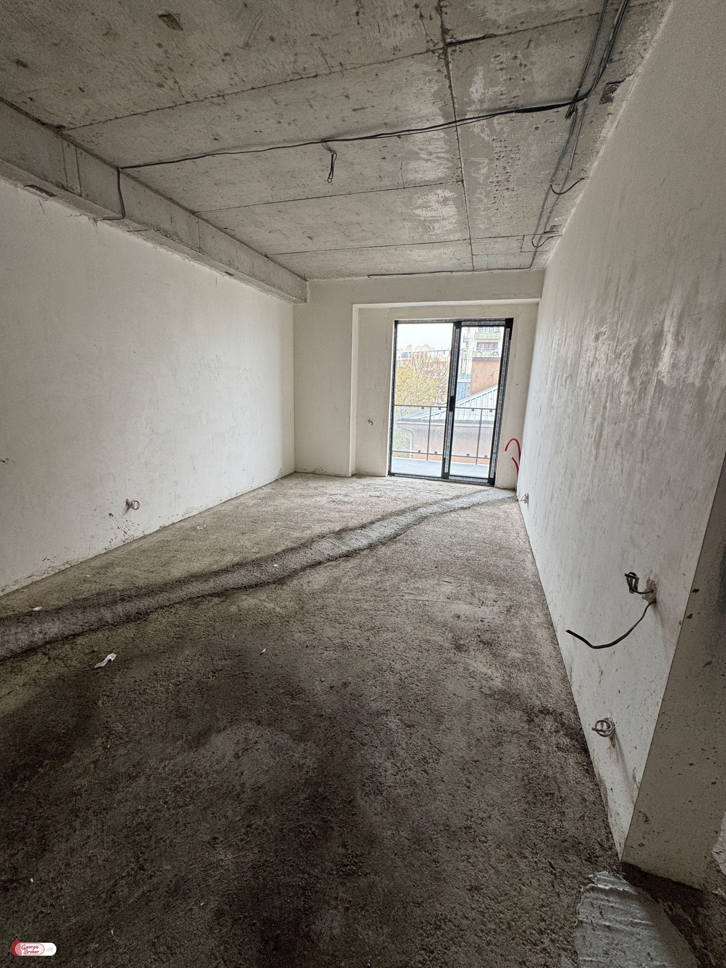 продается квартира новостройка 4-комнаты