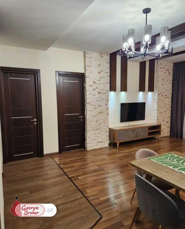 nearly repaired 4-room apartment for sale