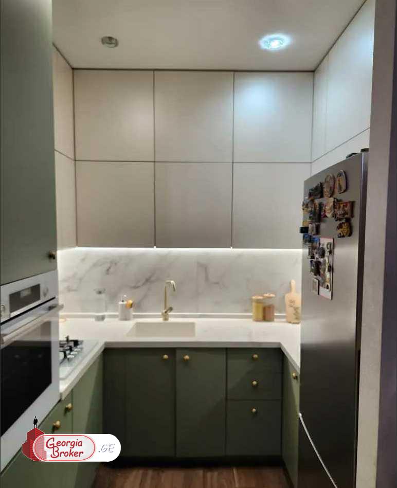 nearly repaired 4-room apartment for sale