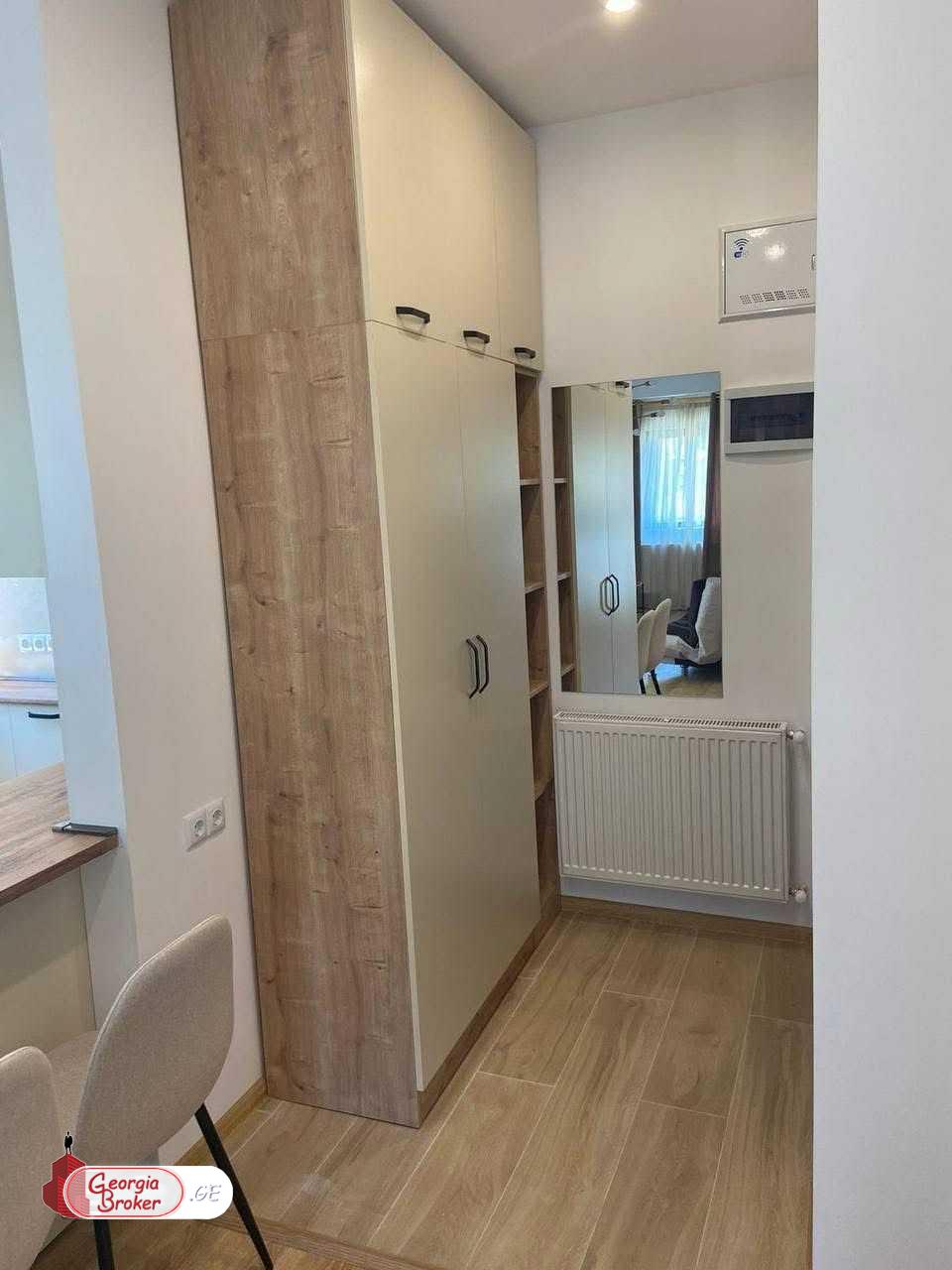 nearly repaired 2-room apartment for sale