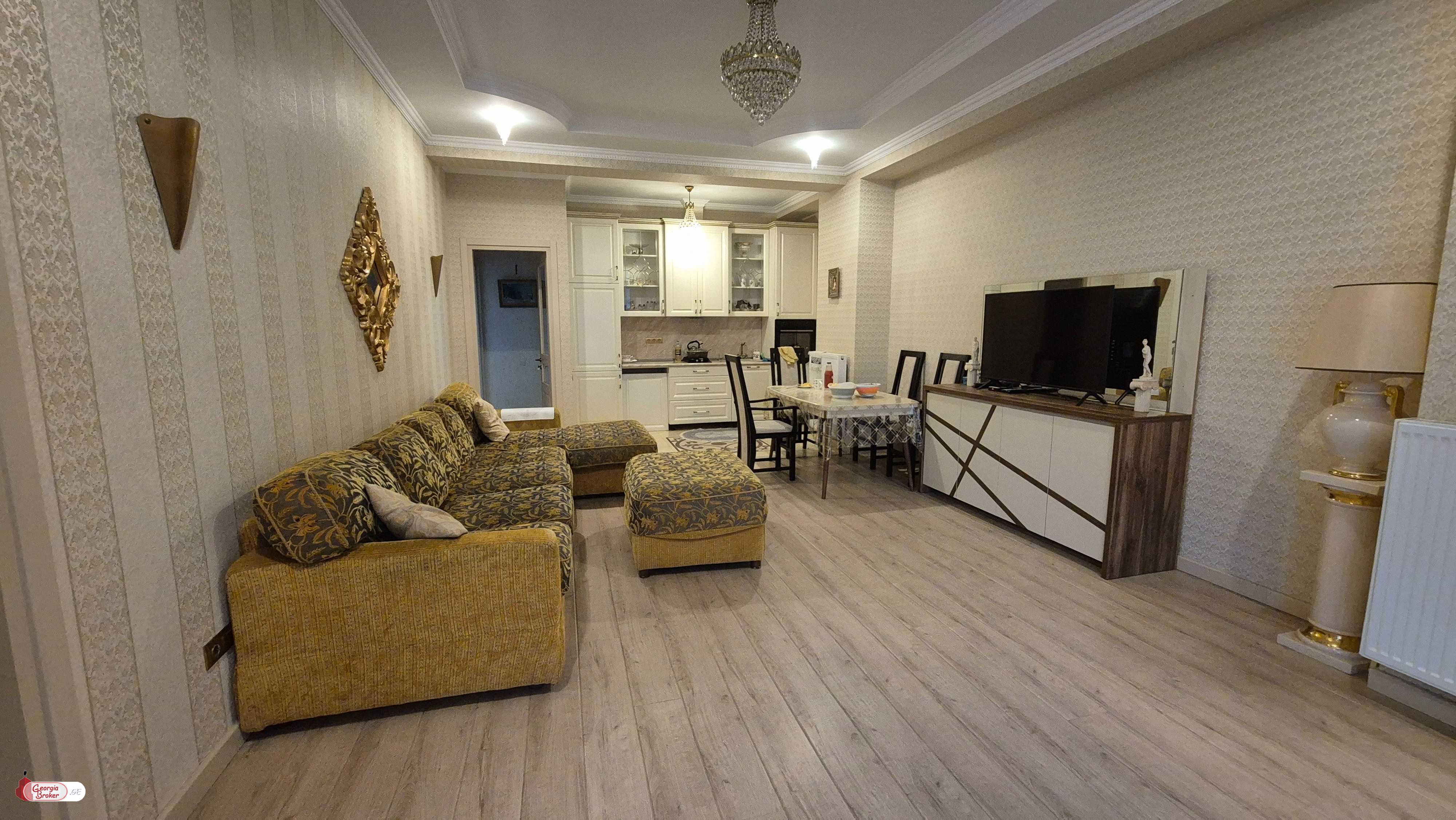 nearly repaired 4-room apartment for sale