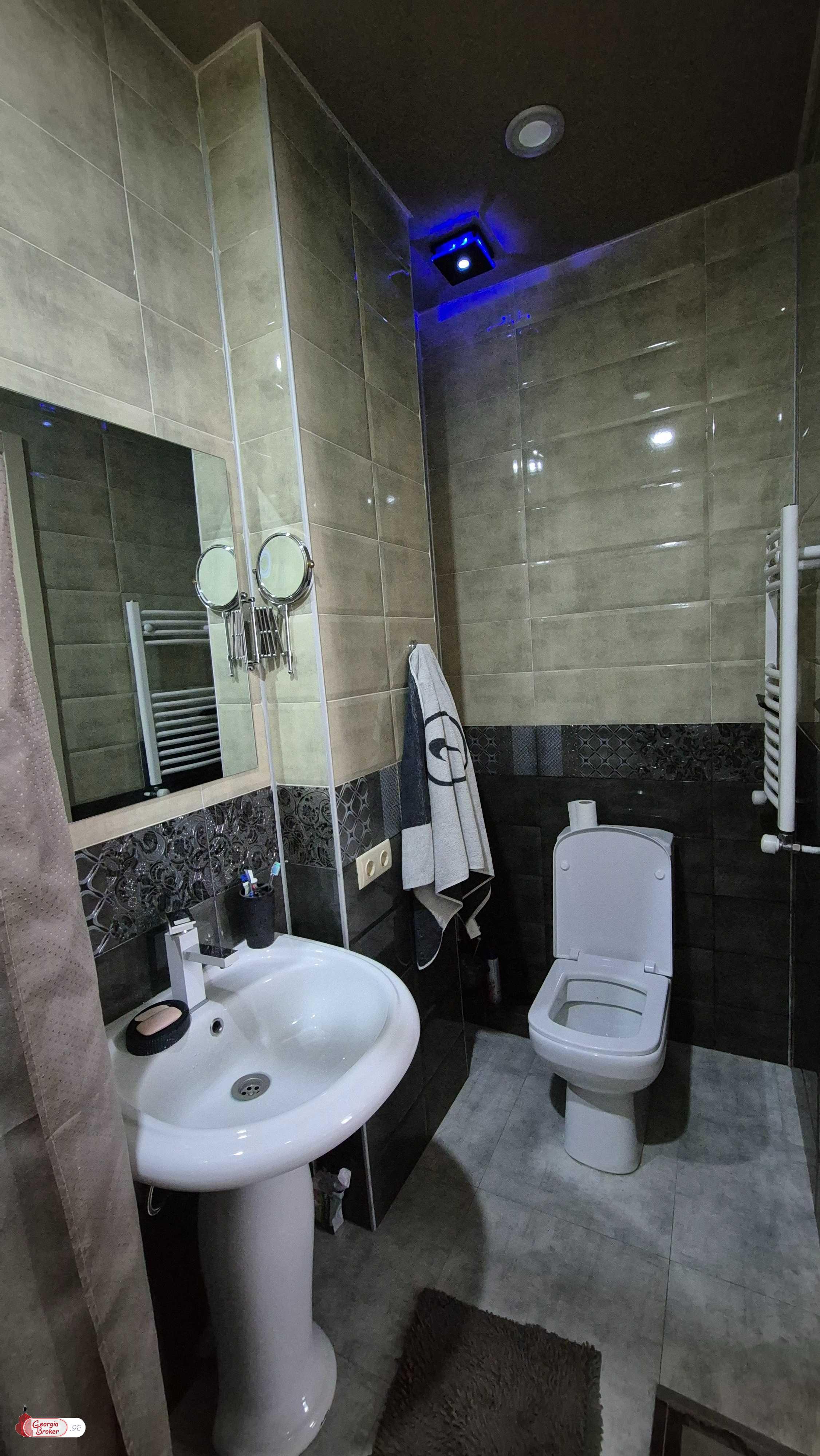 nearly repaired 4-room apartment for sale