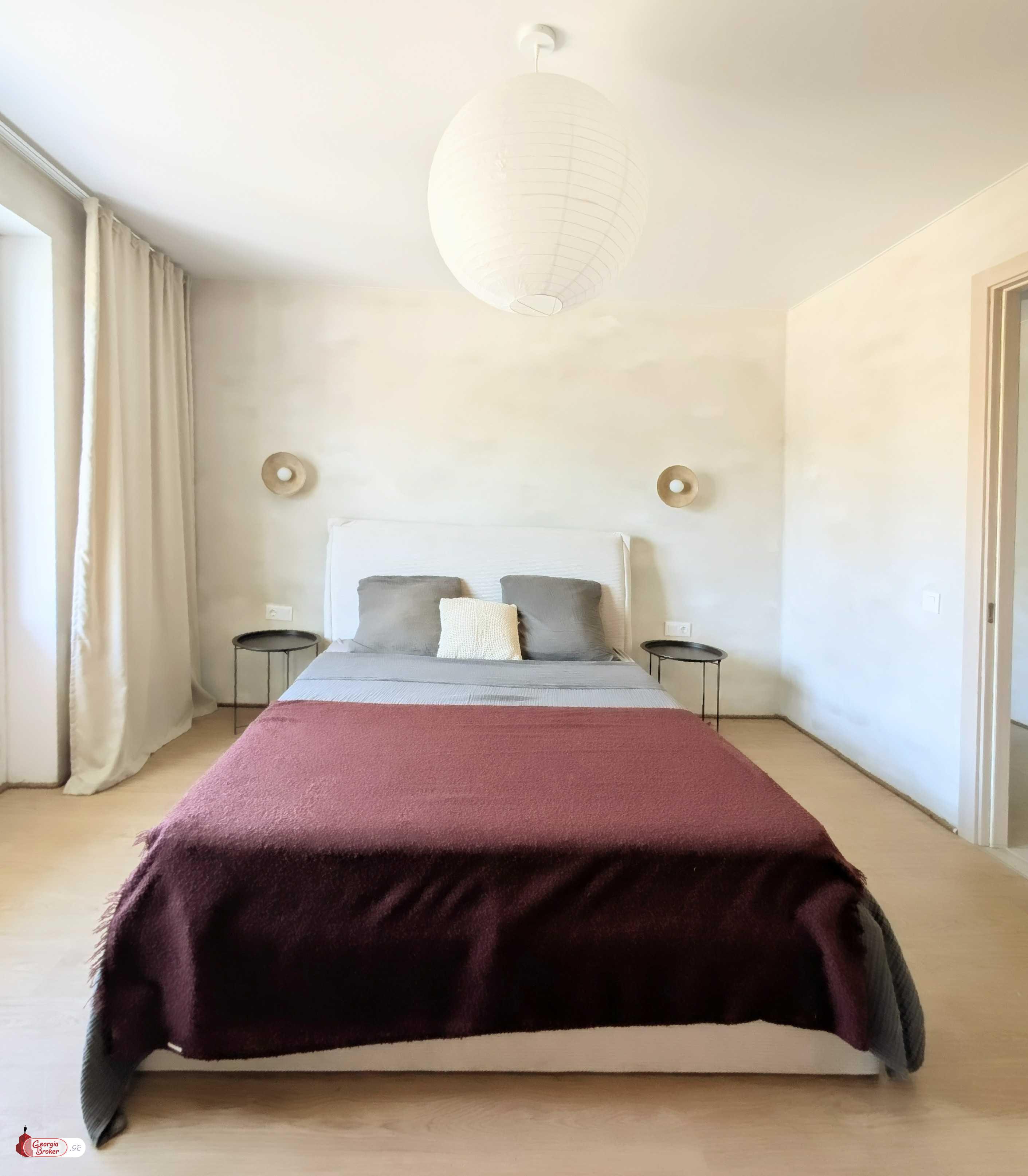 nearly repaired 2-room apartment for sale