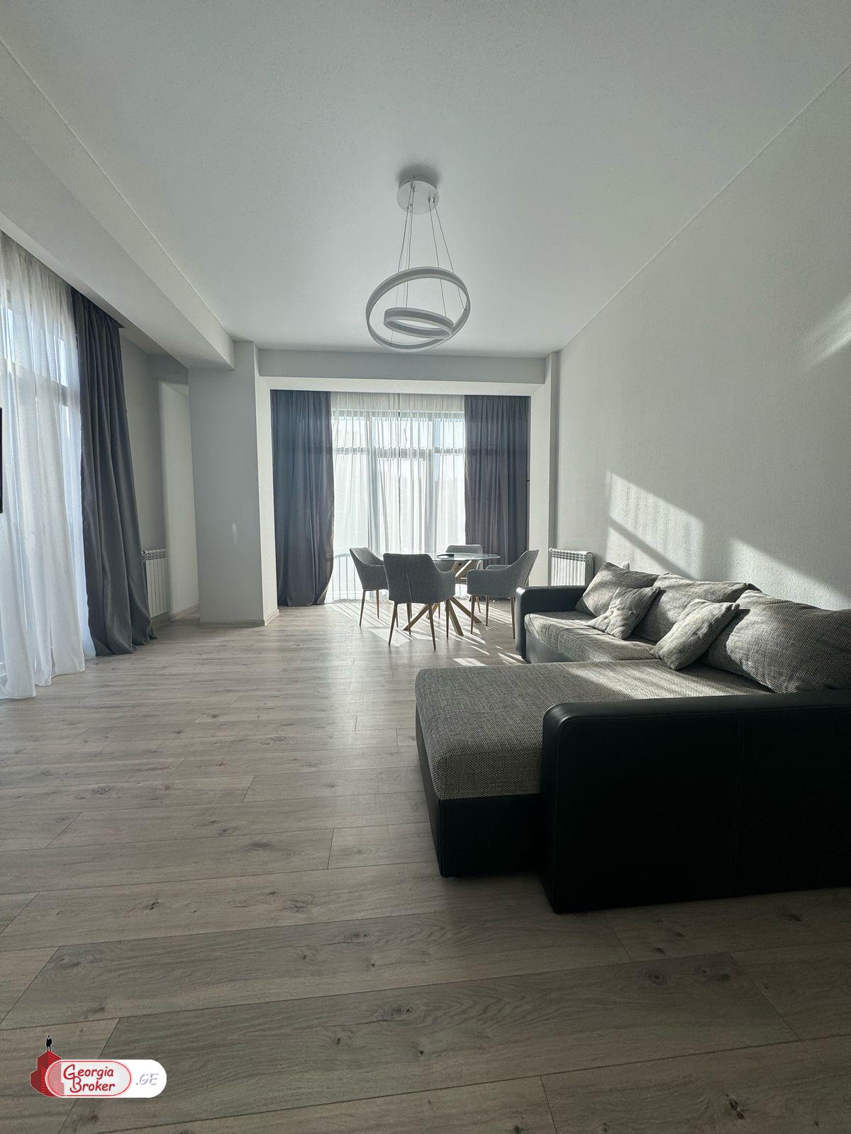 продается квартира с новым ремонтом 2-комнаты