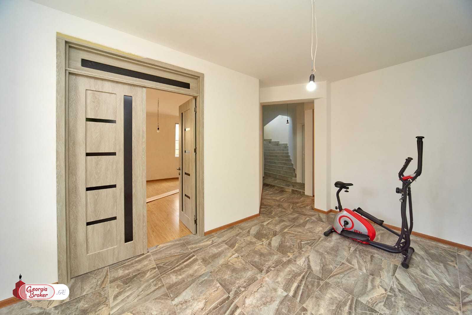 nearly repaired 6-room house for sale