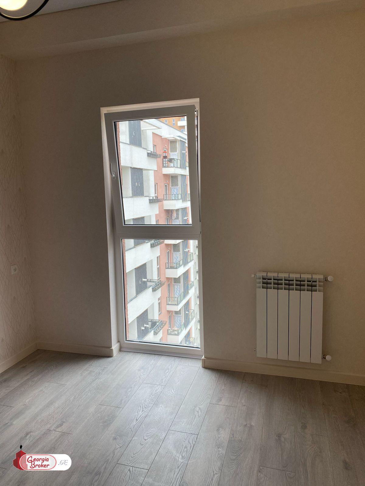 nearly repaired 3-room apartment for sale