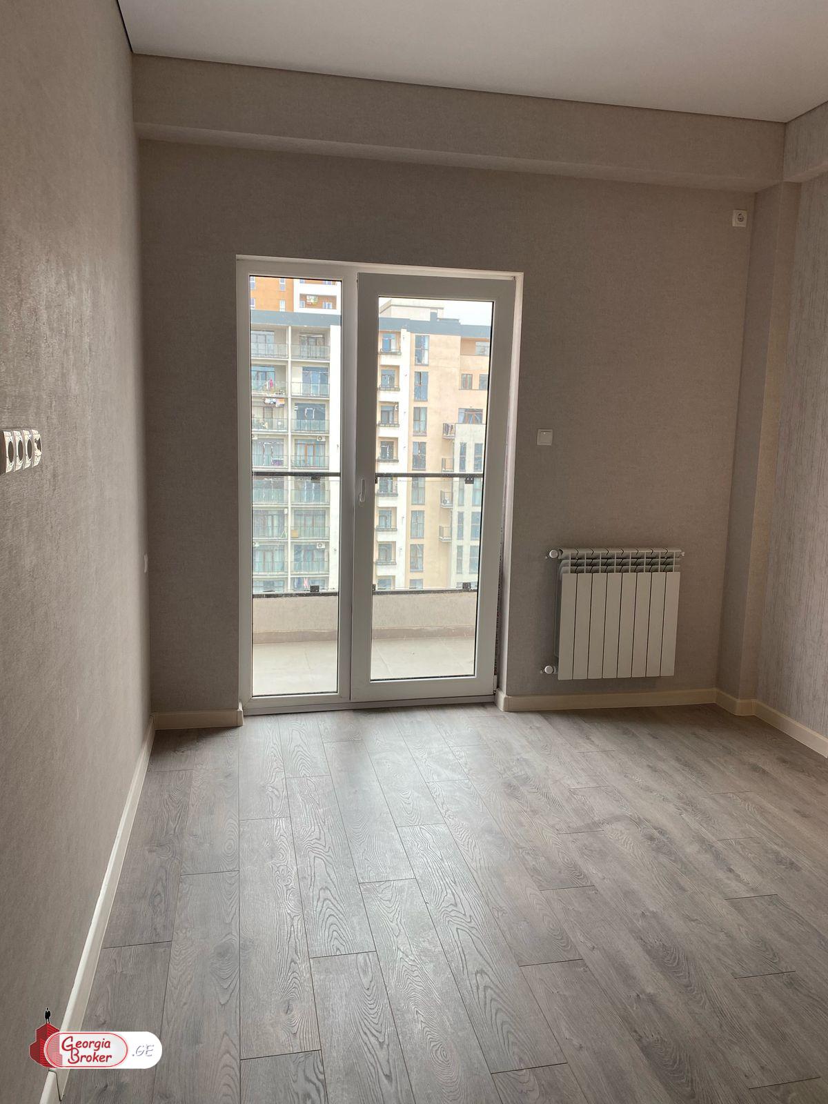 nearly repaired 3-room apartment for sale