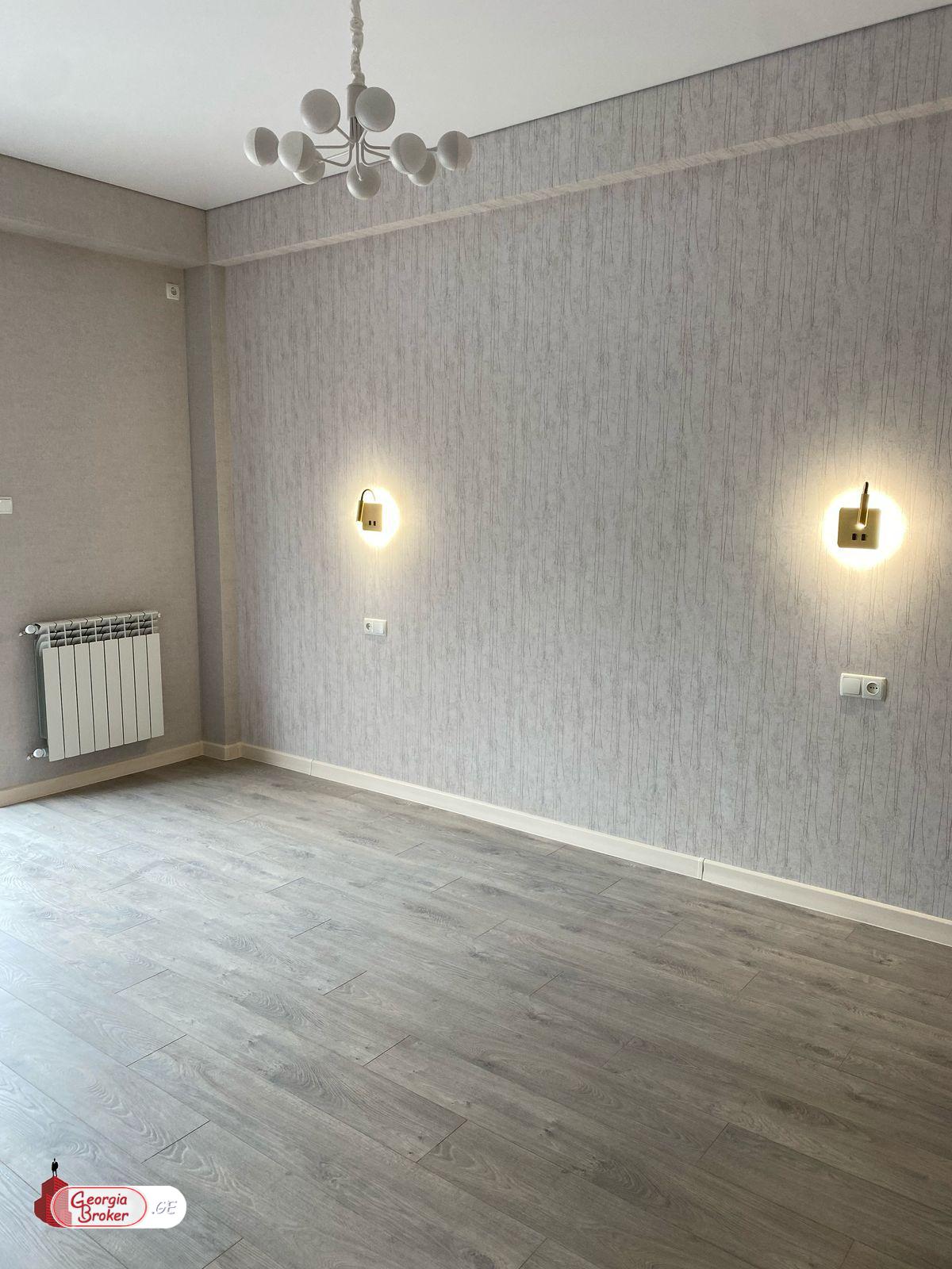 nearly repaired 3-room apartment for sale