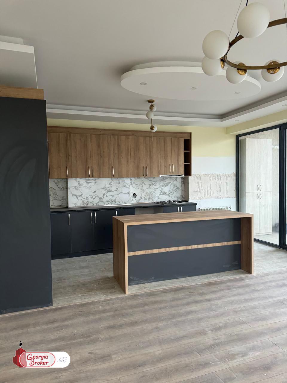 nearly repaired 3-room apartment for sale