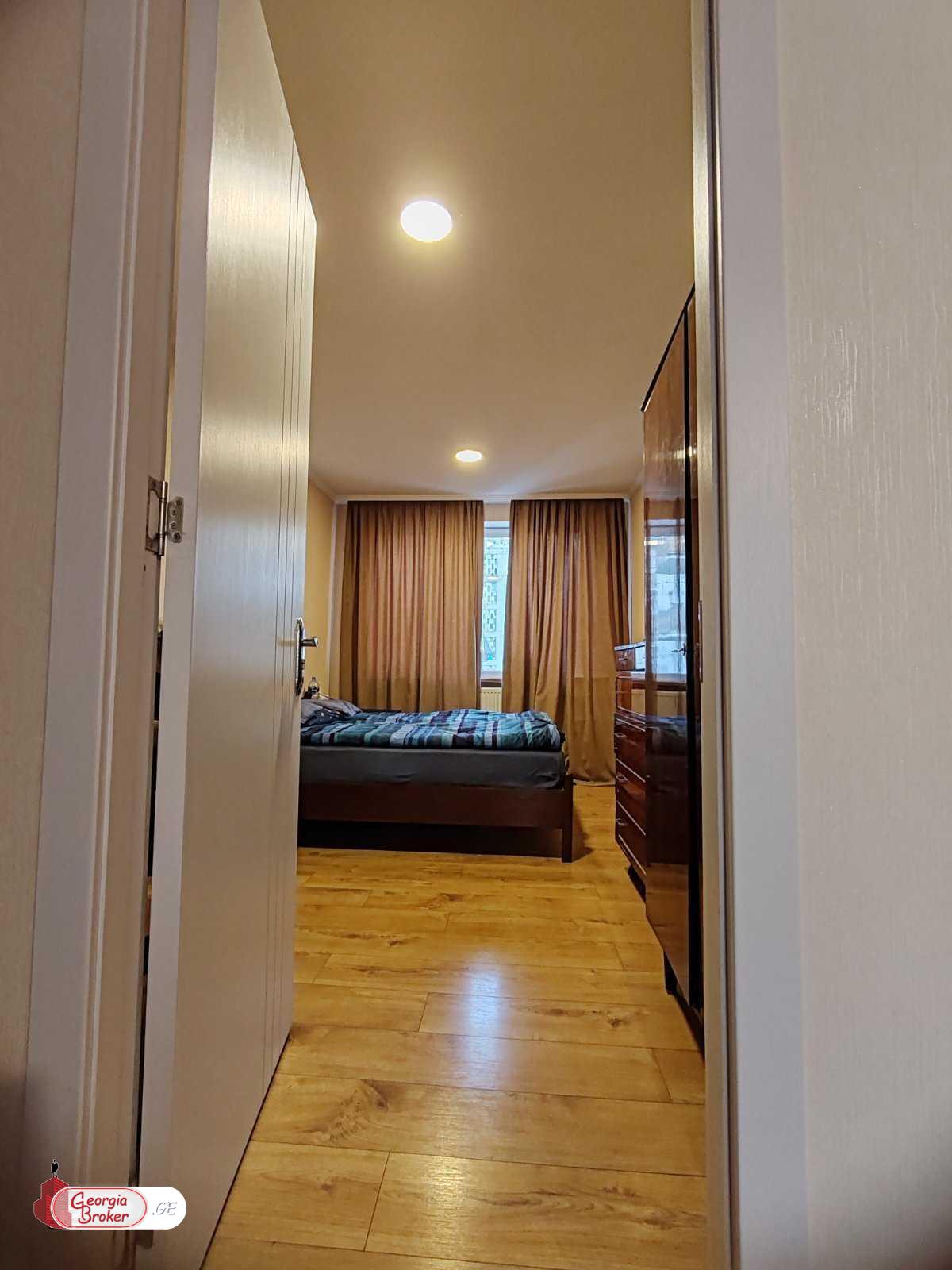 nearly repaired 5-room apartment for sale