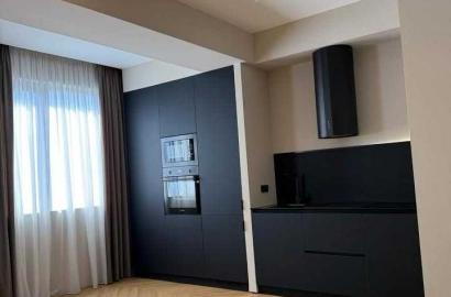 იყიდება ახალი გარემონტებული 3 ოთახიანი ბინა