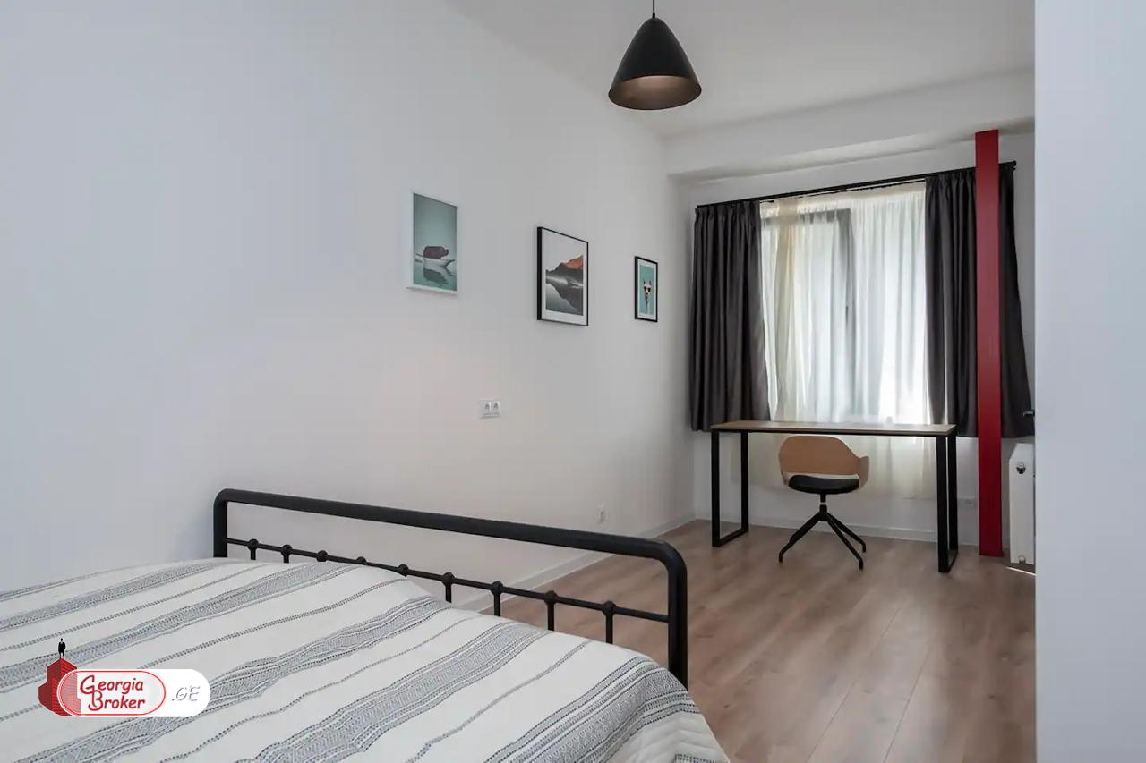 продается квартира с новым ремонтом 2-комнаты