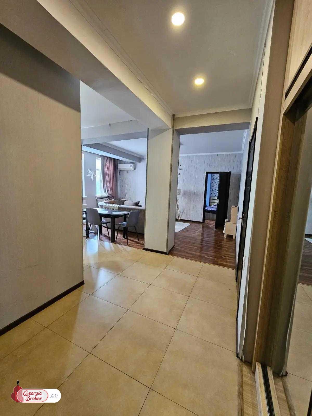 продается квартира с новым ремонтом 2-комнаты