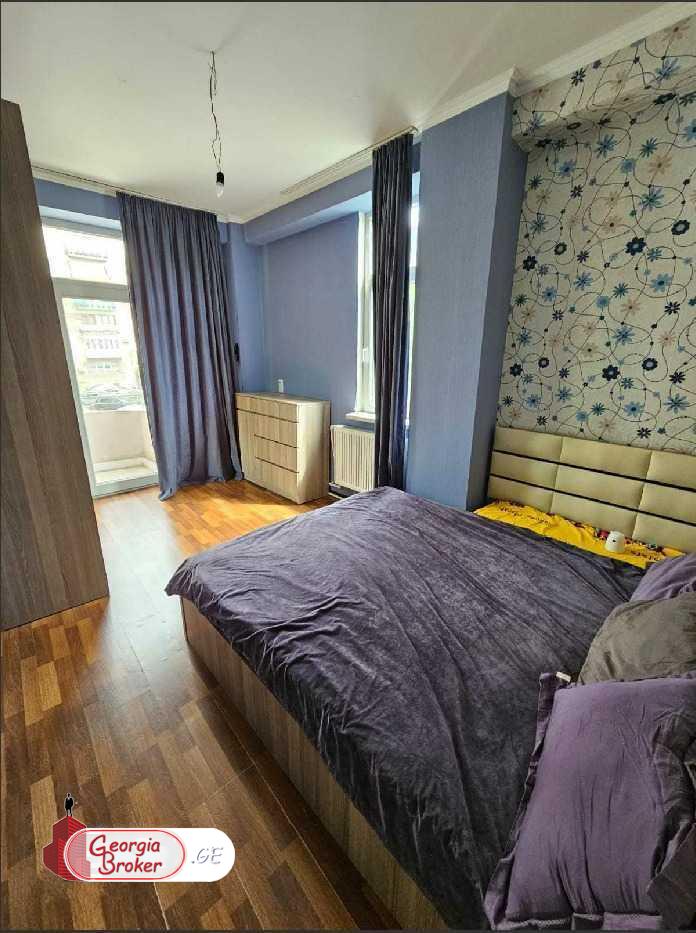 продается квартира с новым ремонтом 2-комнаты