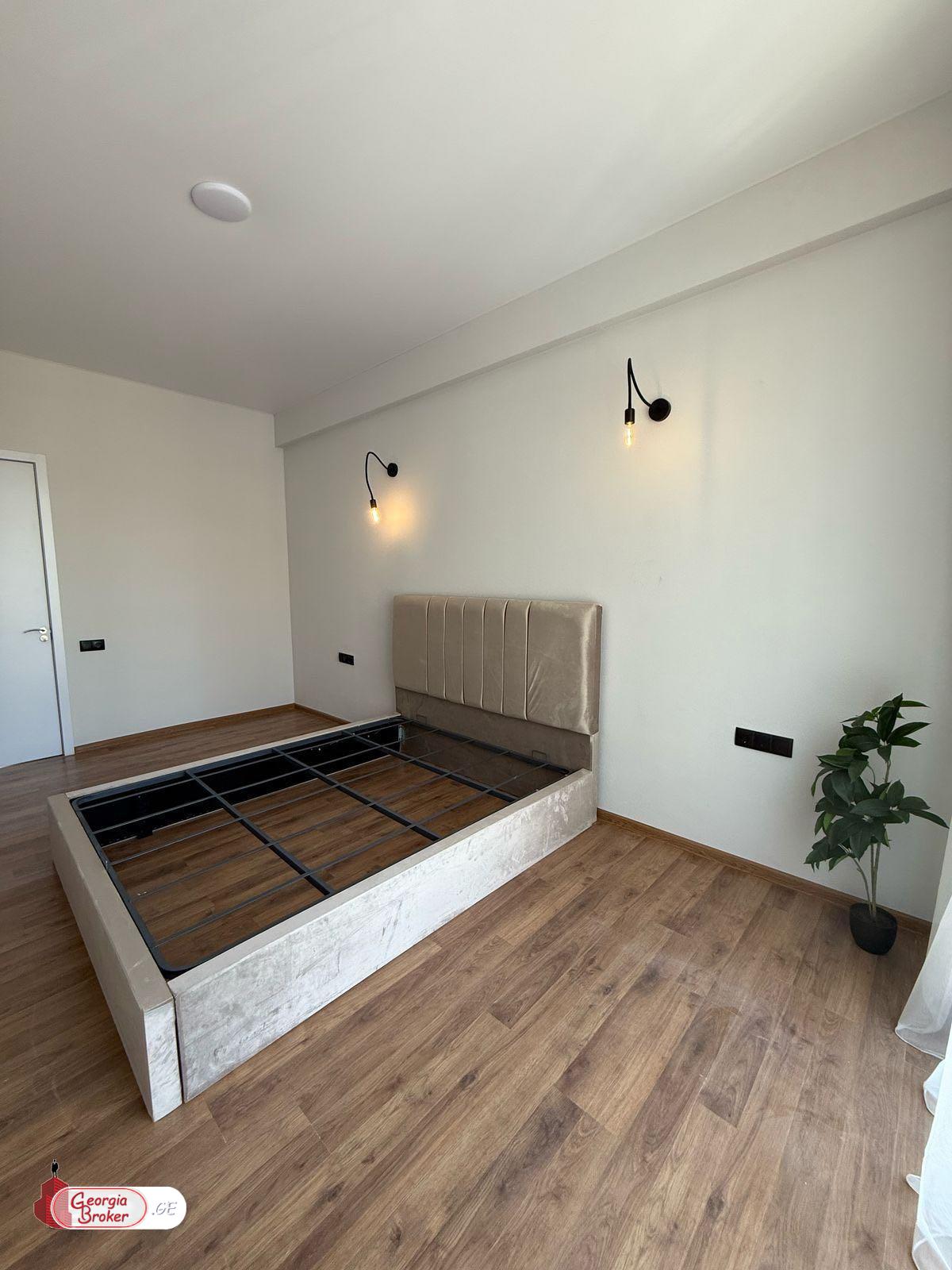 nearly repaired 3-room apartment for sale