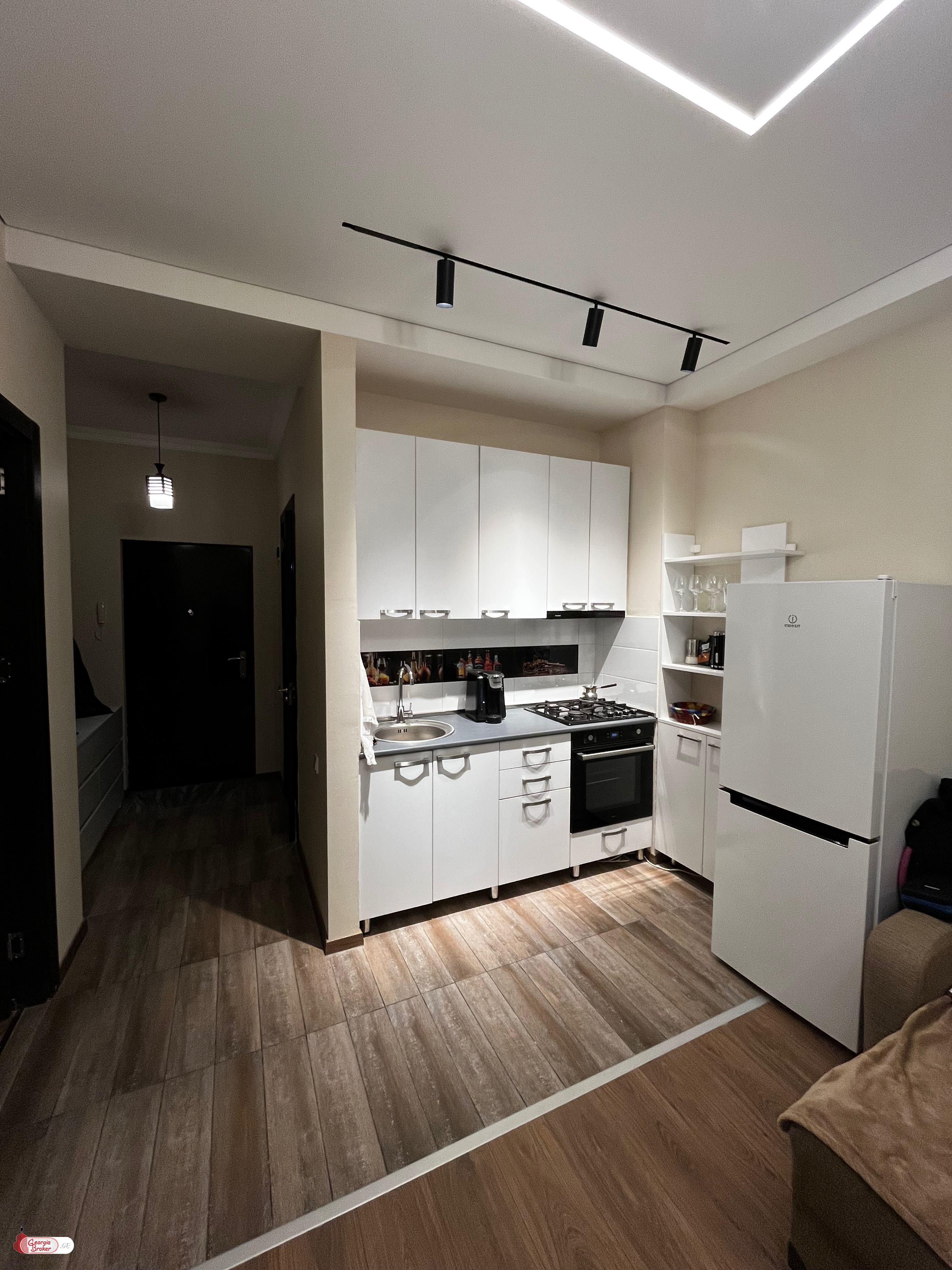 продается квартира с новым ремонтом 2-комнаты