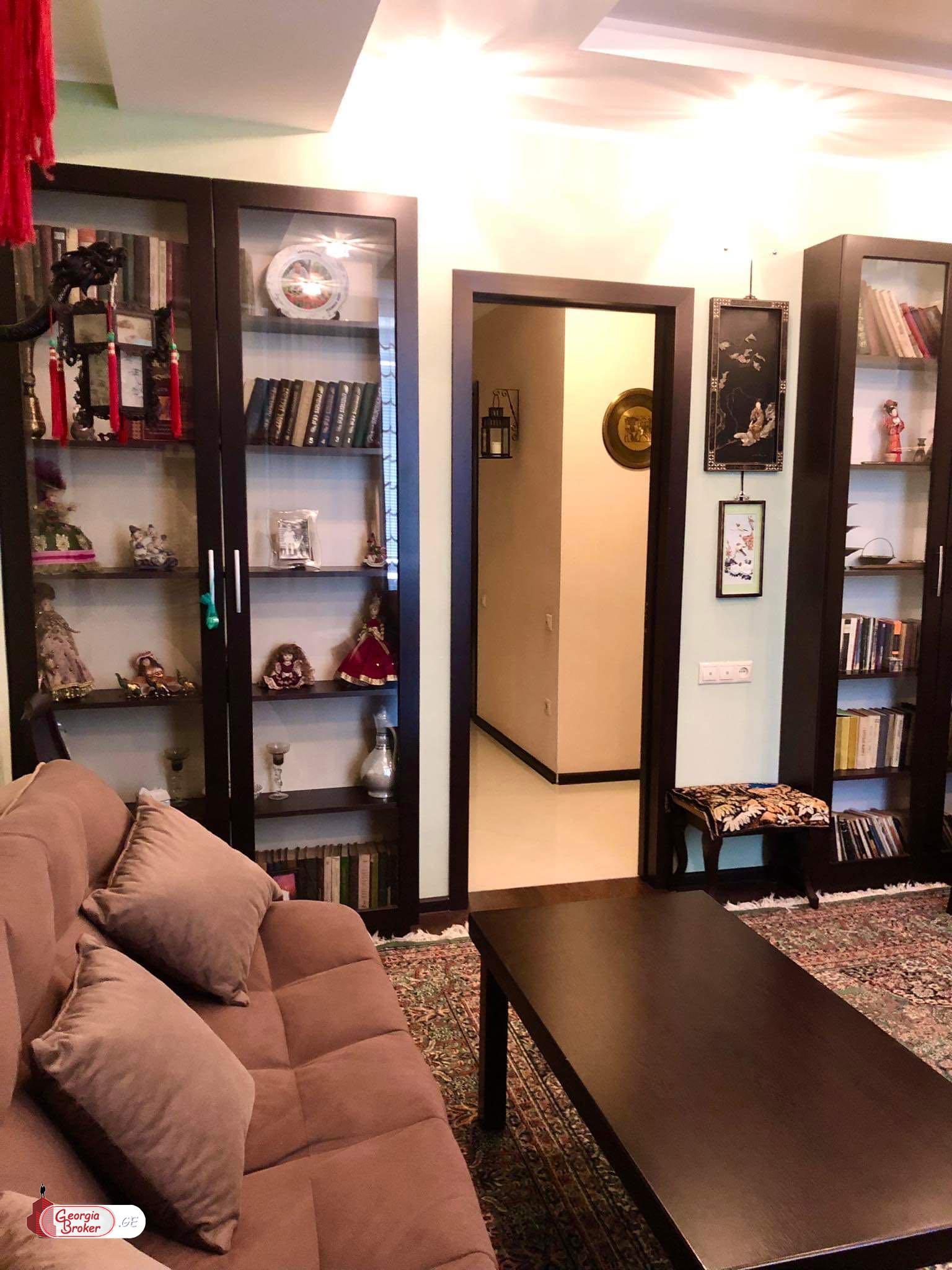 nearly repaired 5-room apartment for sale