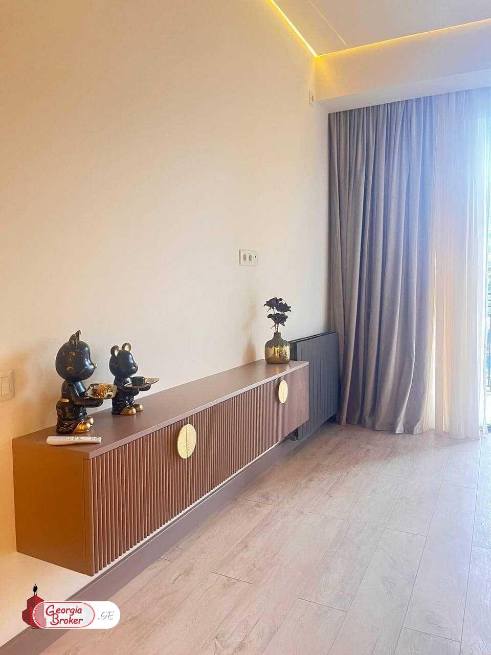 продается квартира с новым ремонтом 2-комнаты