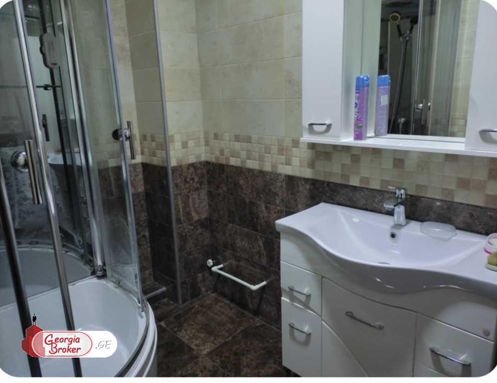 nearly repaired 4-room apartment for sale