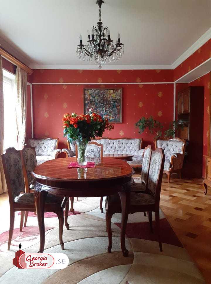 nearly repaired 4-room apartment for sale