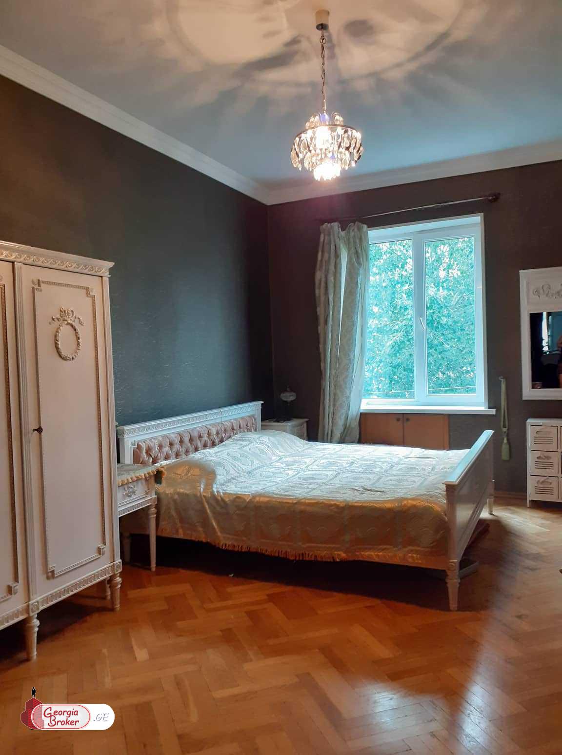 nearly repaired 4-room apartment for sale