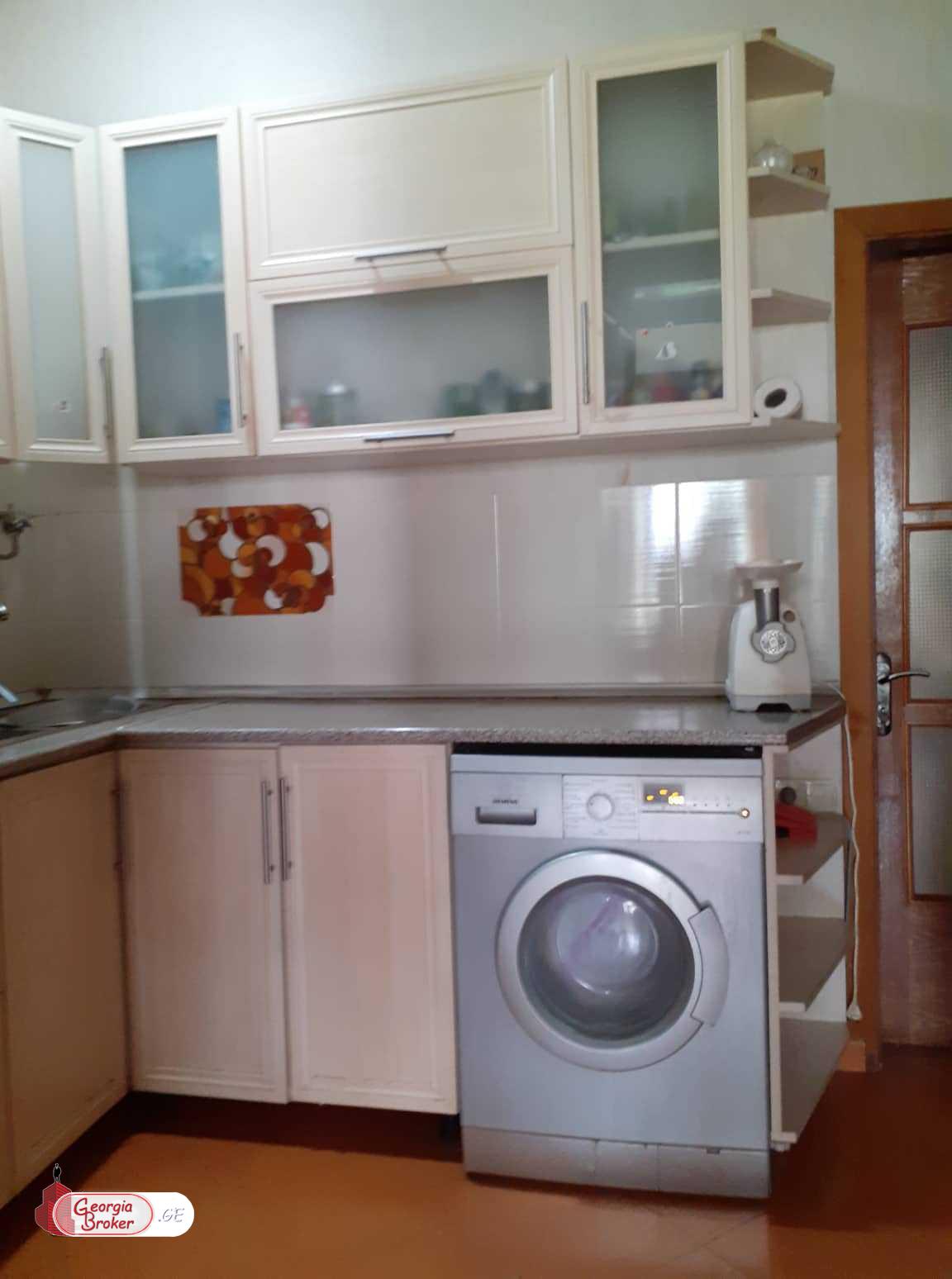 nearly repaired 4-room apartment for sale