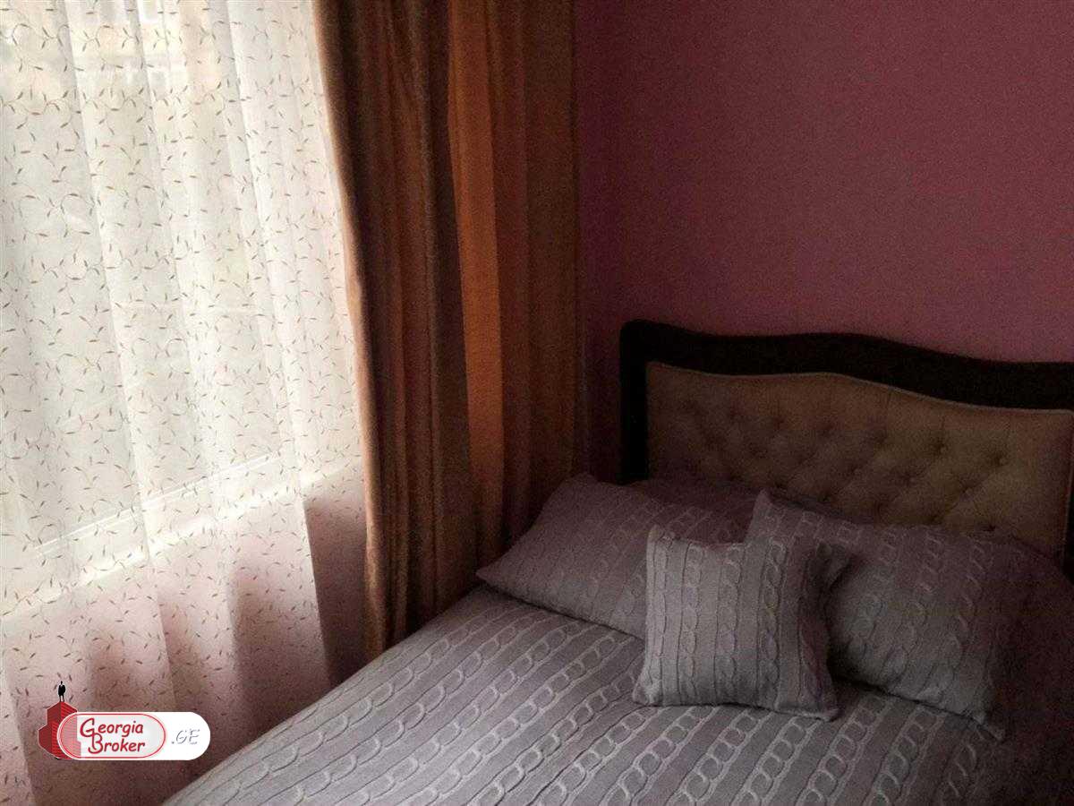 nearly repaired 4-room apartment for sale