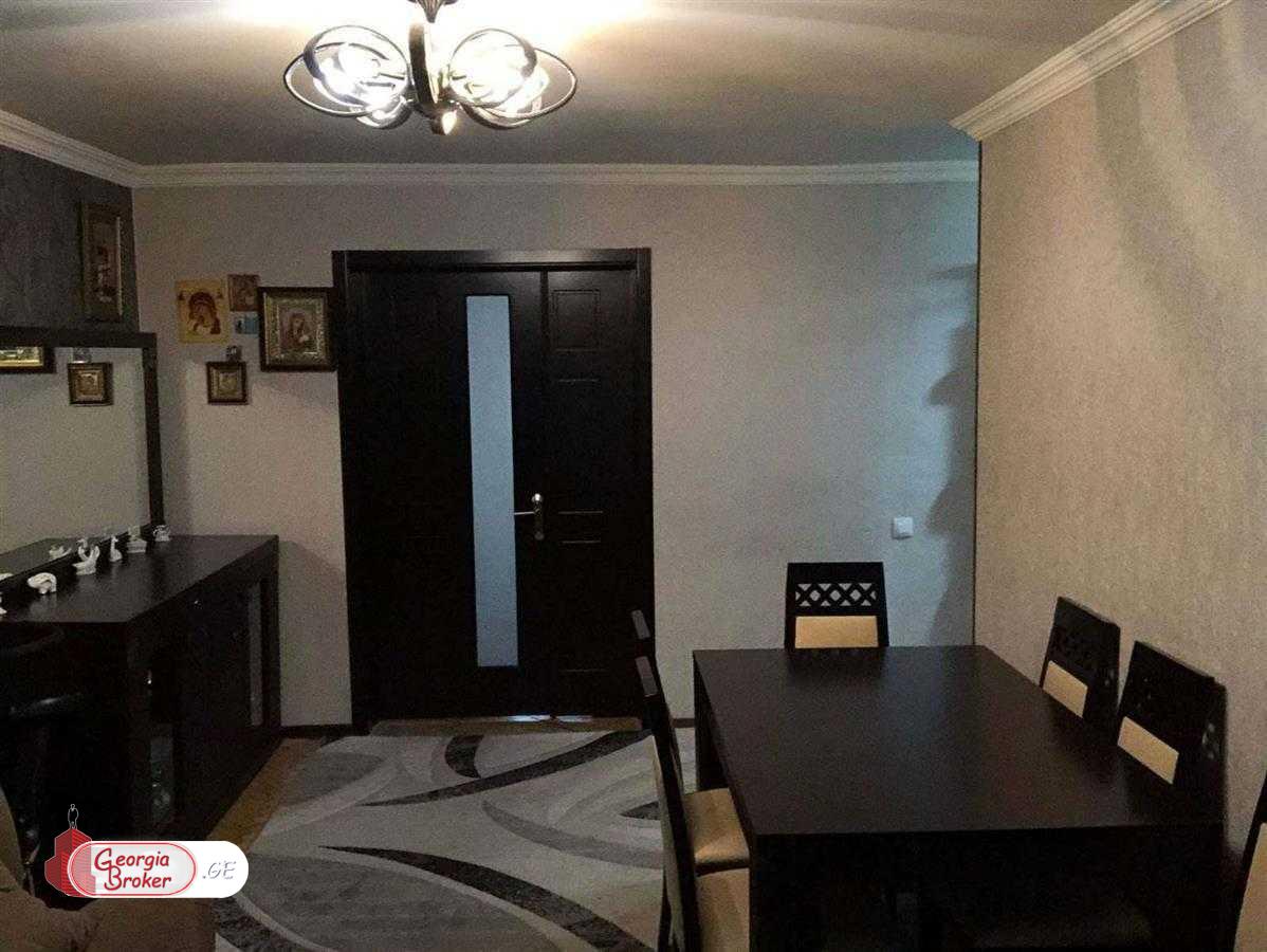 nearly repaired 4-room apartment for sale