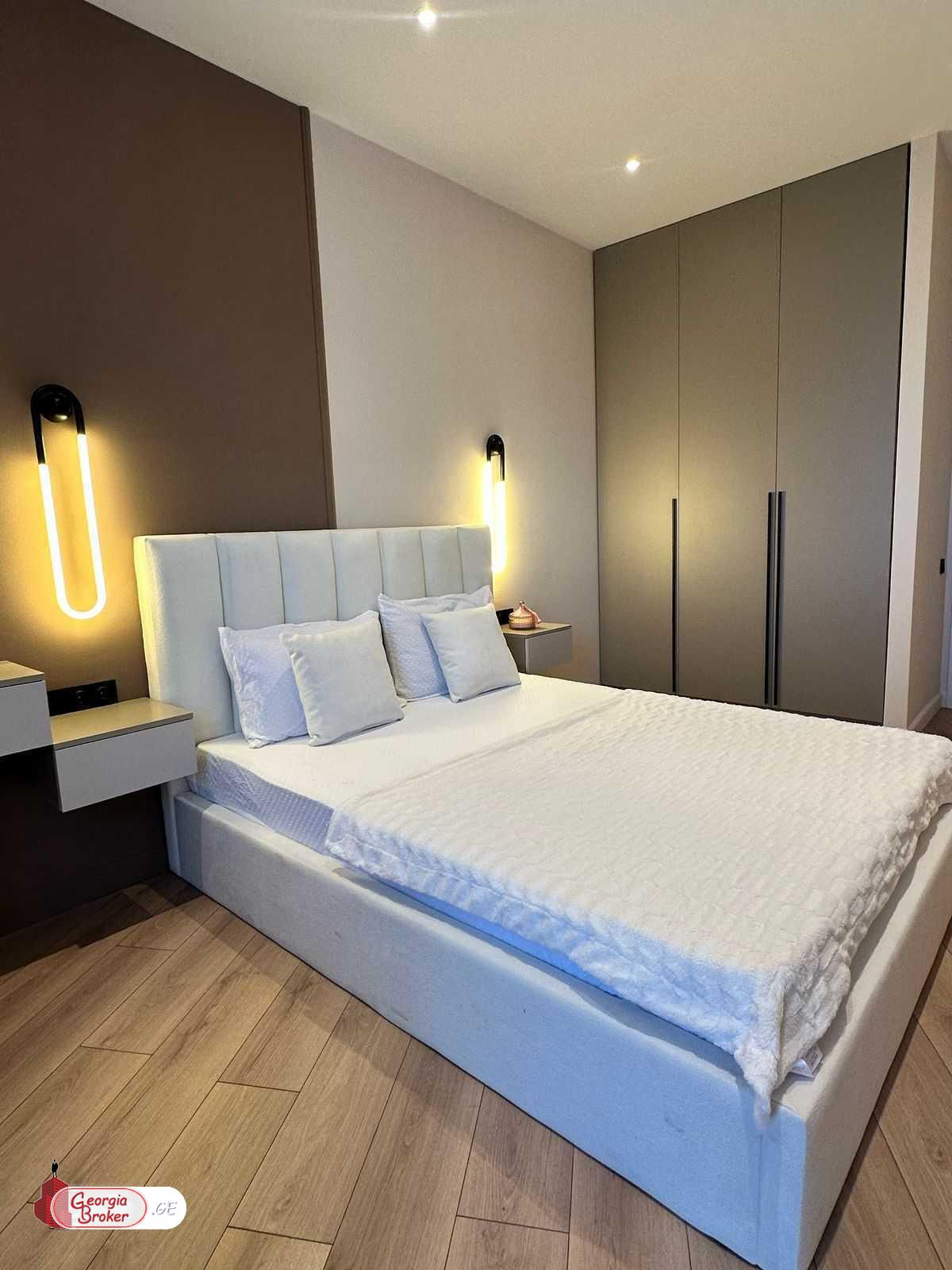 продается квартира с новым ремонтом 2-комнаты