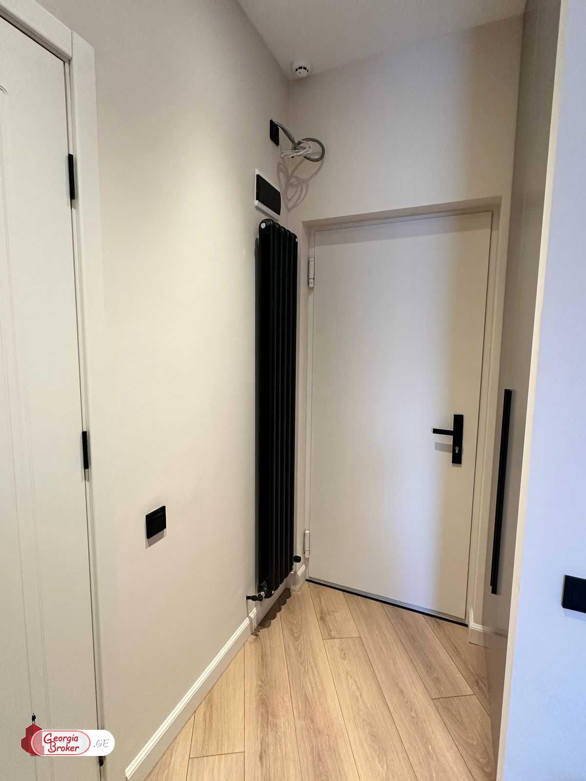 продается квартира с новым ремонтом 2-комнаты