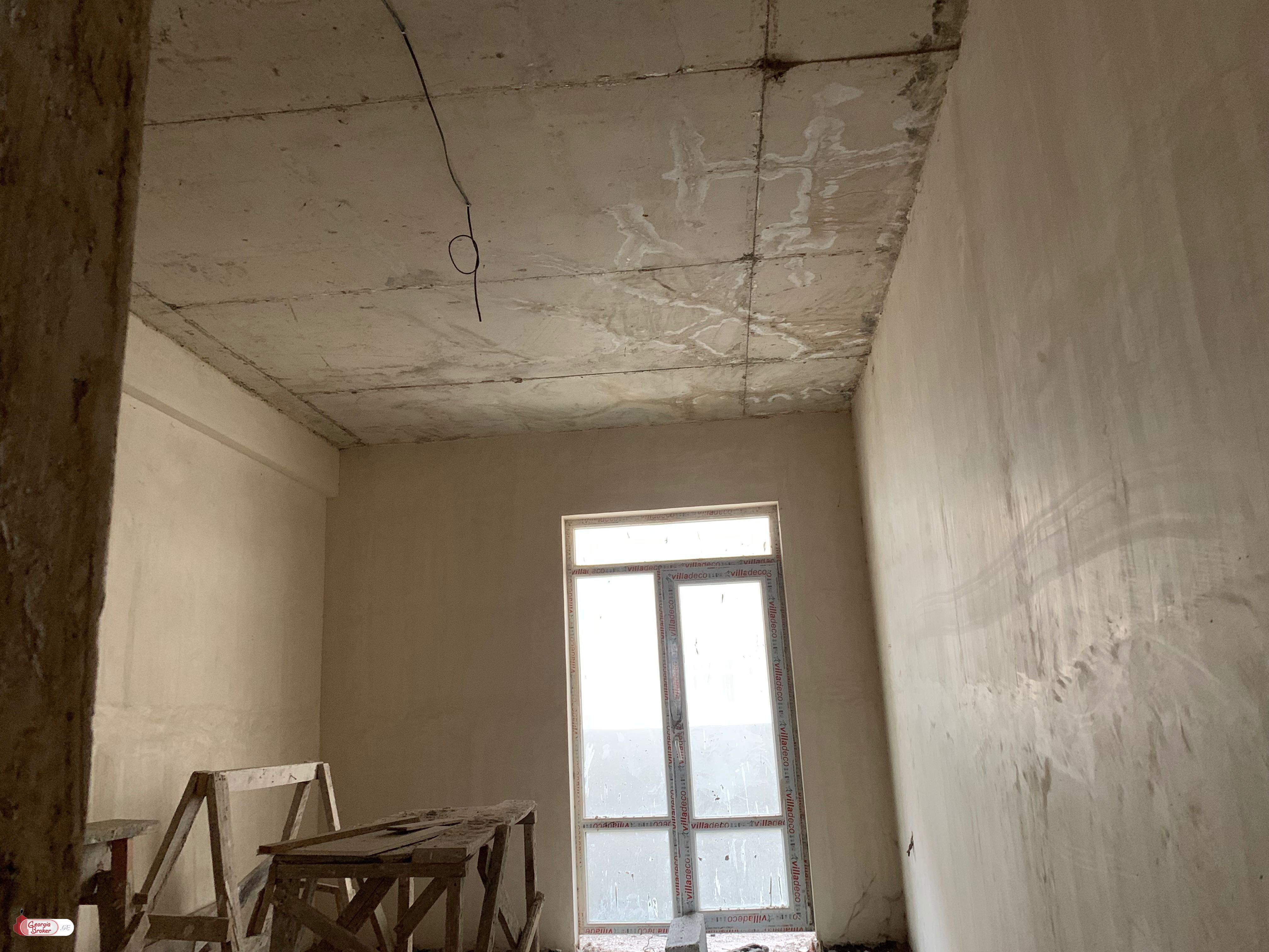 продается квартира новостройка 5-комнат