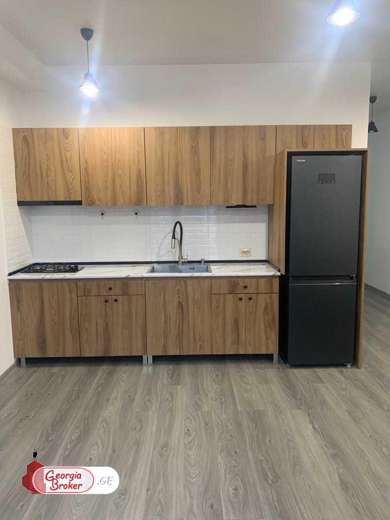 продается квартира с новым ремонтом 2-комнаты