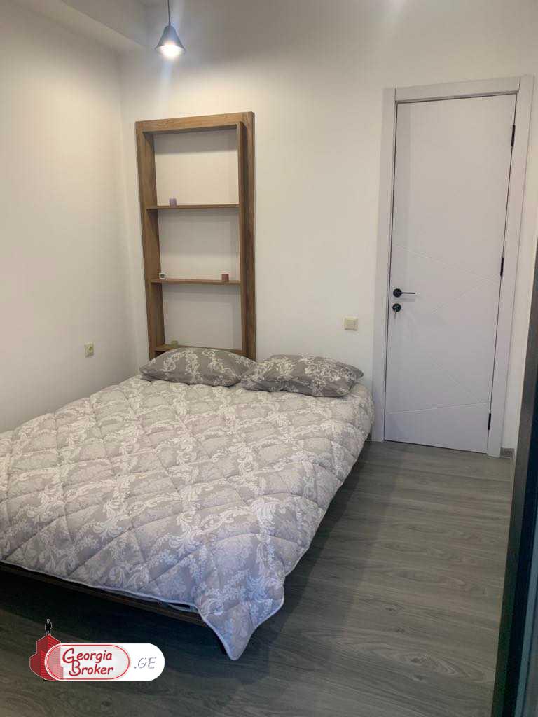 продается квартира с новым ремонтом 2-комнаты