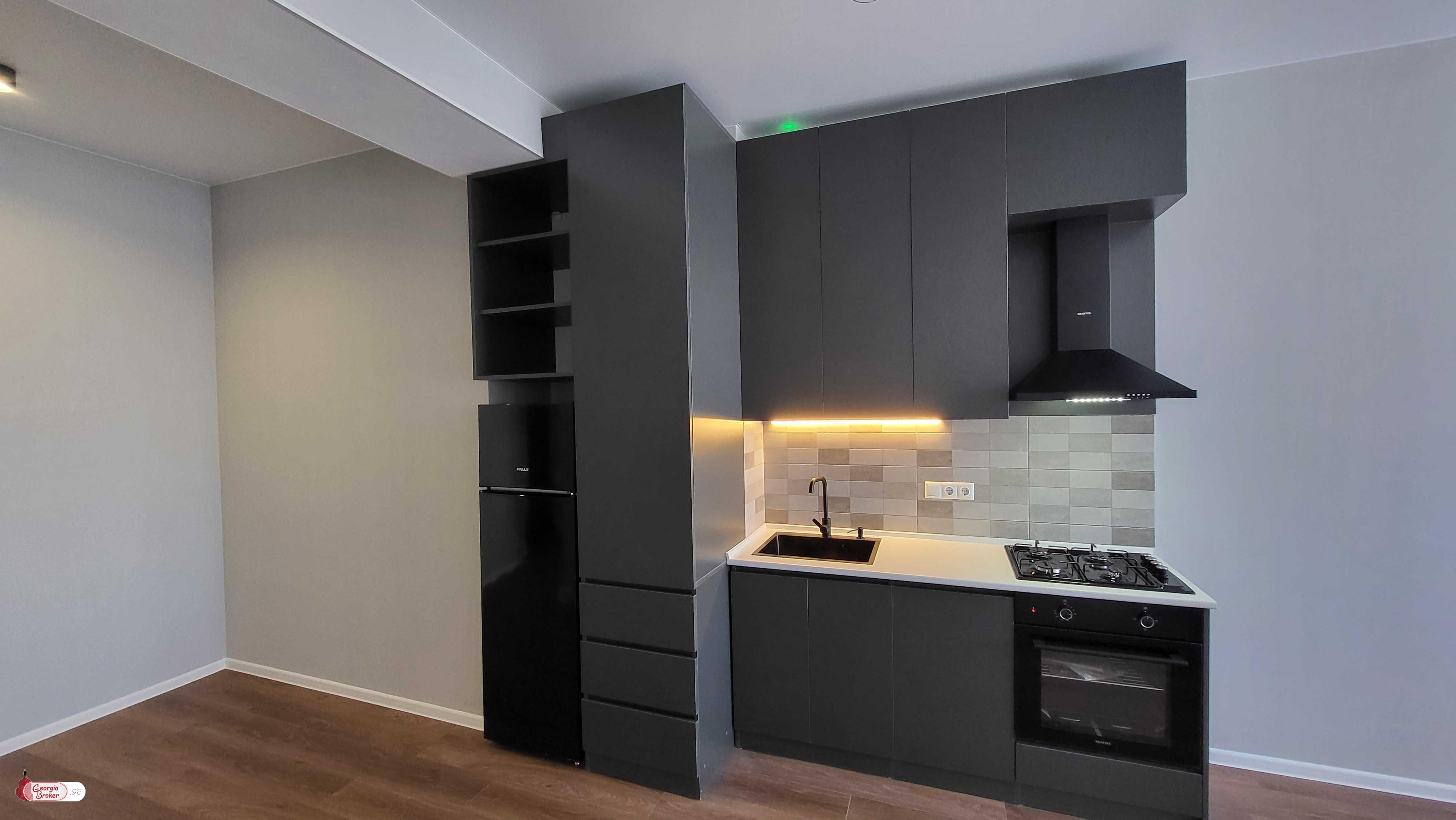 nearly repaired 2-room apartment for sale