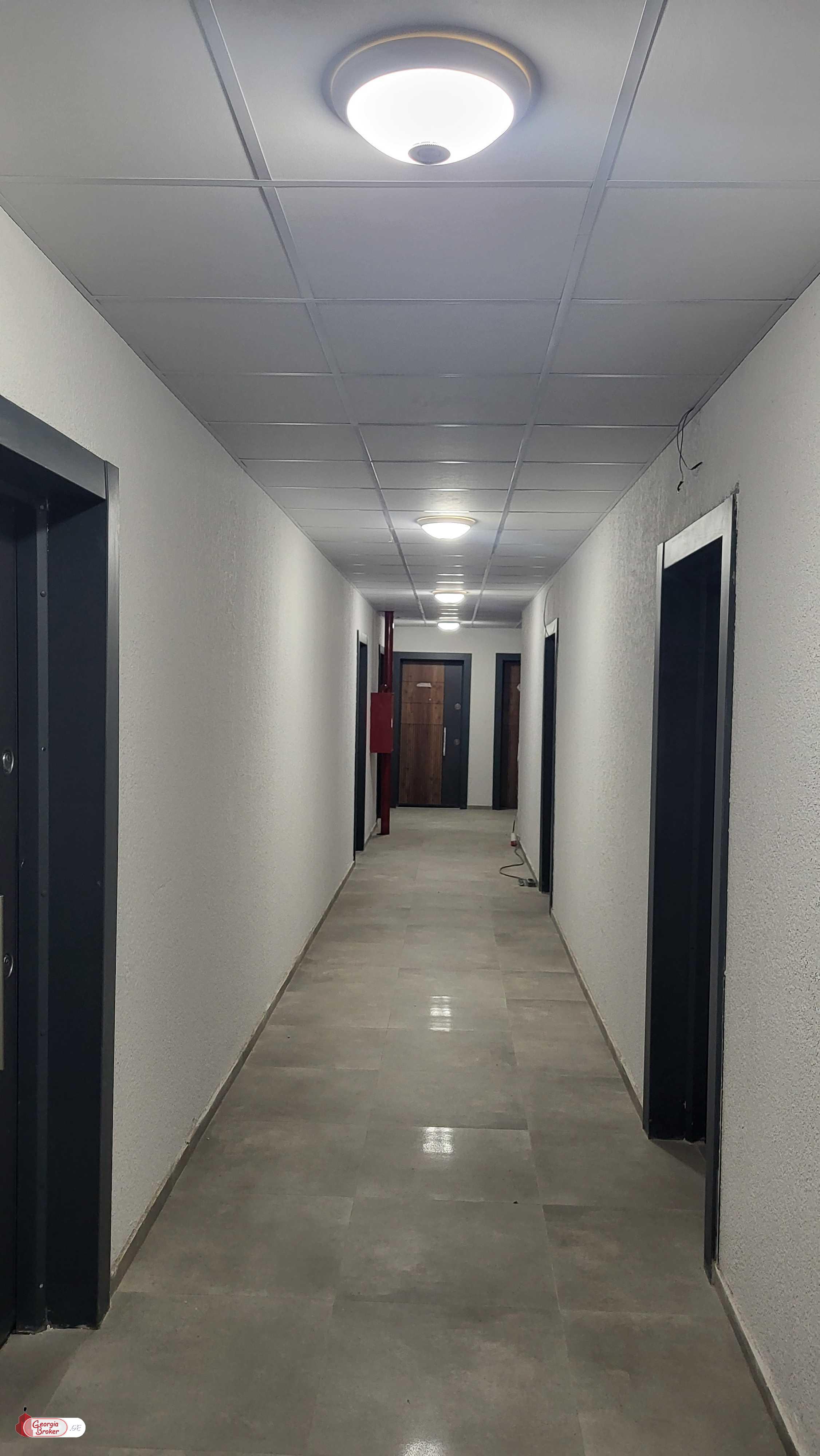 nearly repaired 2-room apartment for sale